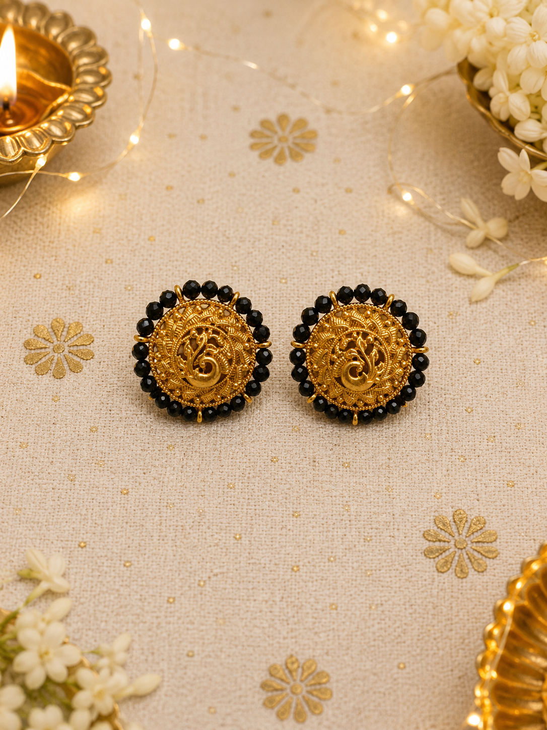 Meenakshi Black Choker Set