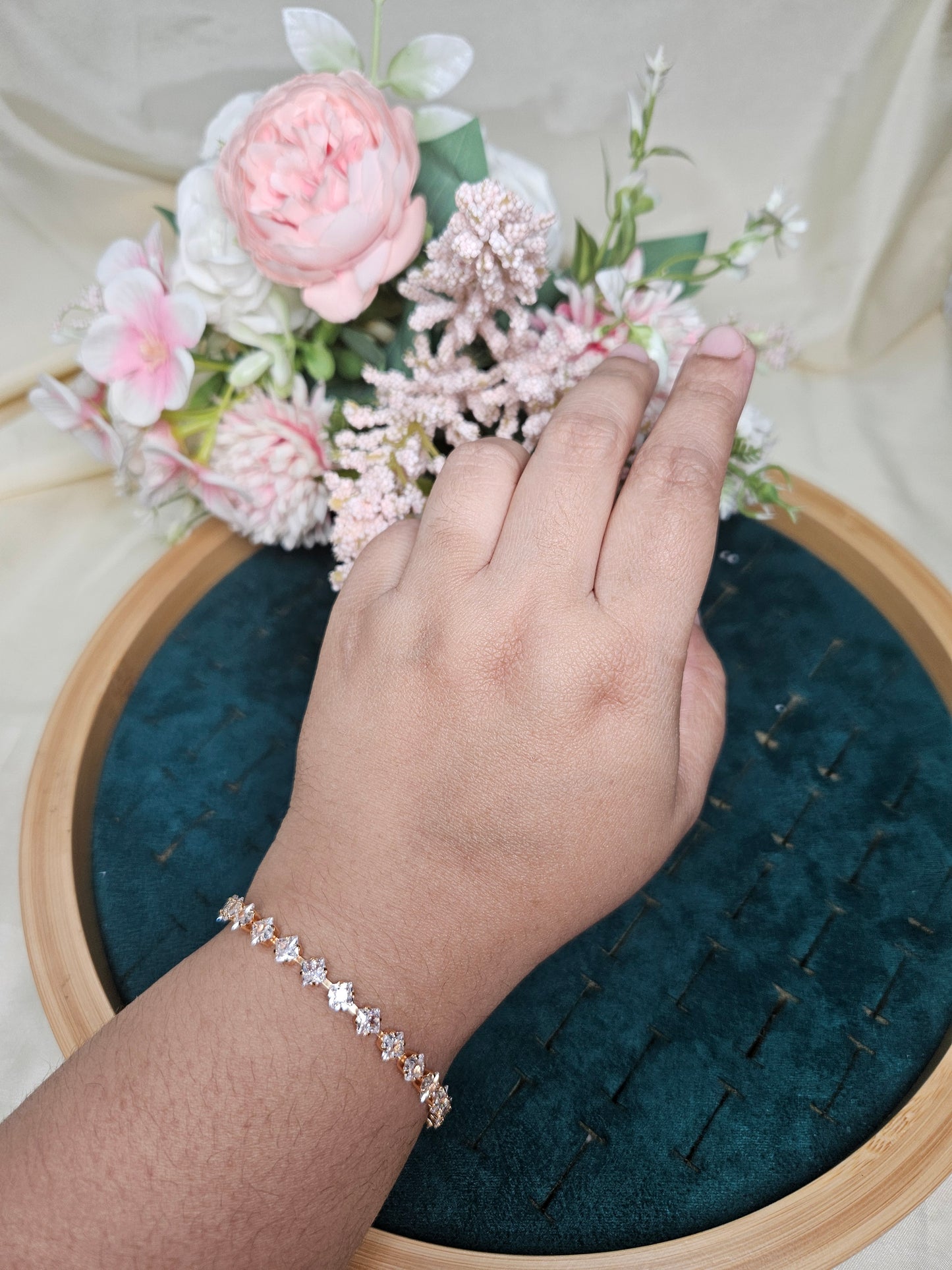 Ariana Diamond Lookalike Tennis Bracelet