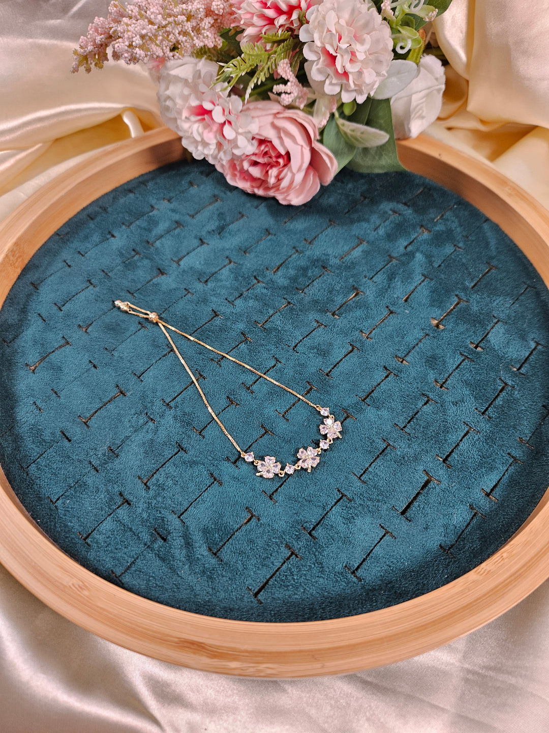 Daisy Diamond Lookalike Bracelet