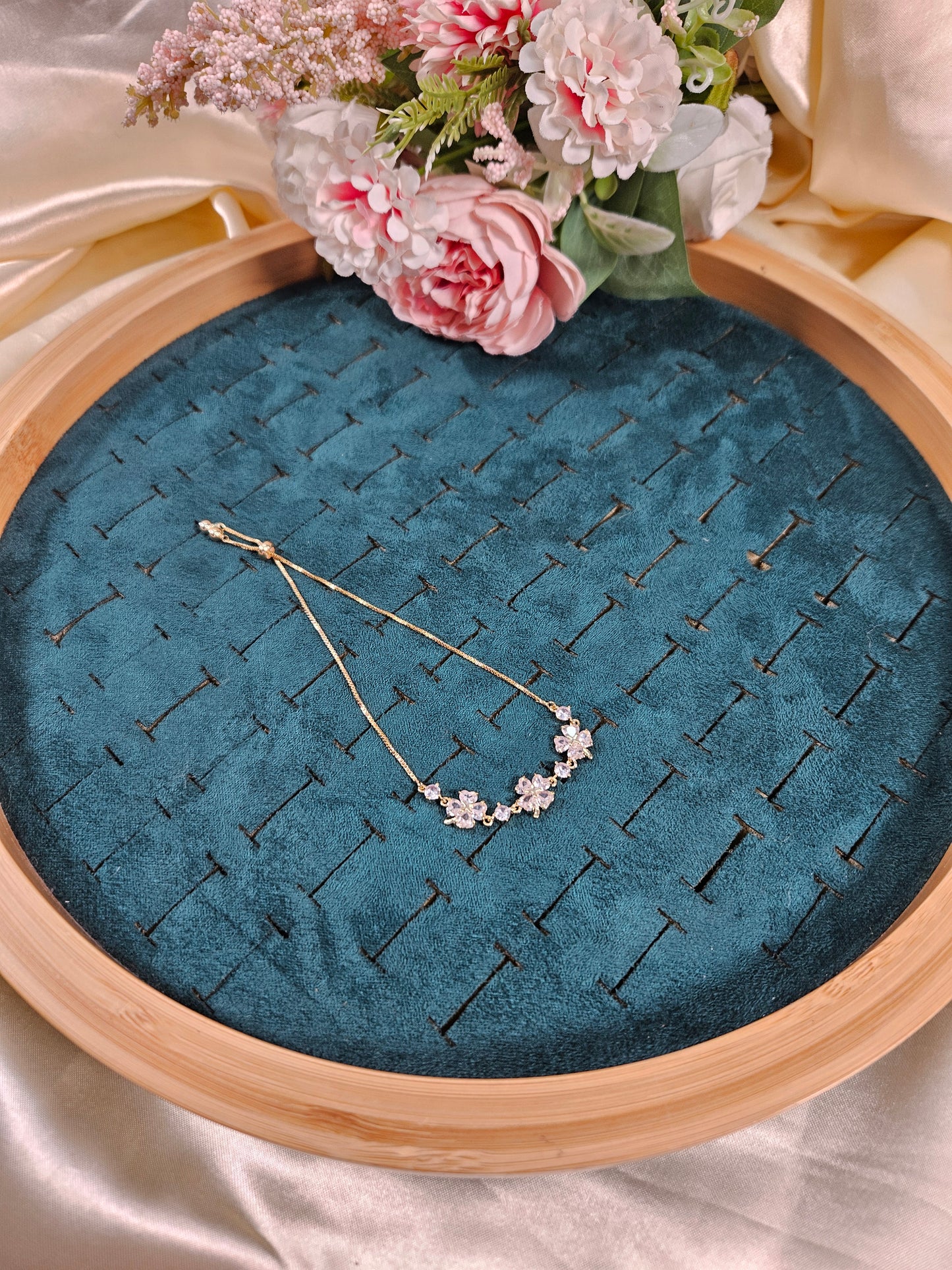 Daisy Diamond Lookalike Bracelet