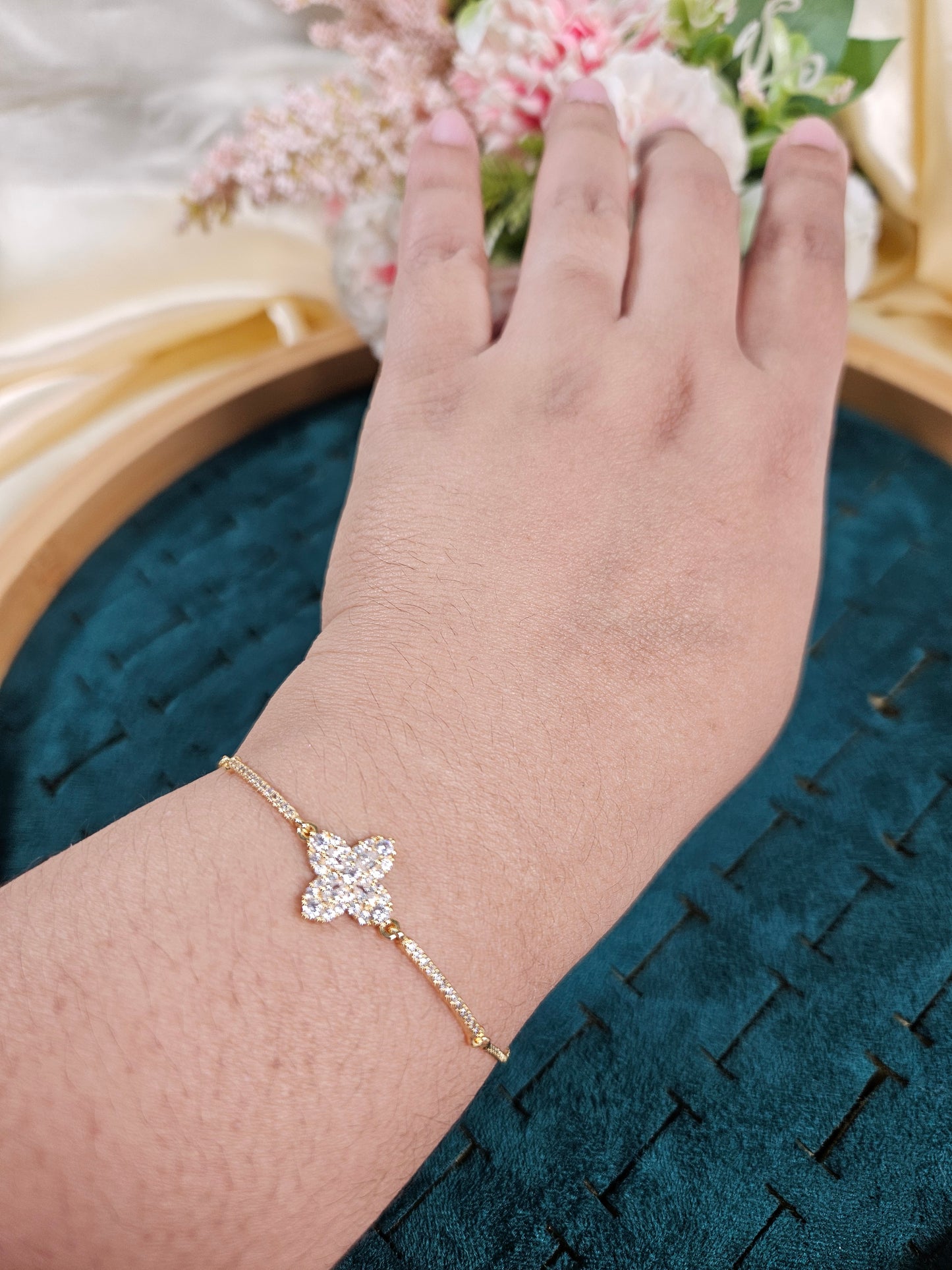 Dimple Diamond Lookalike Tennis Bracelet