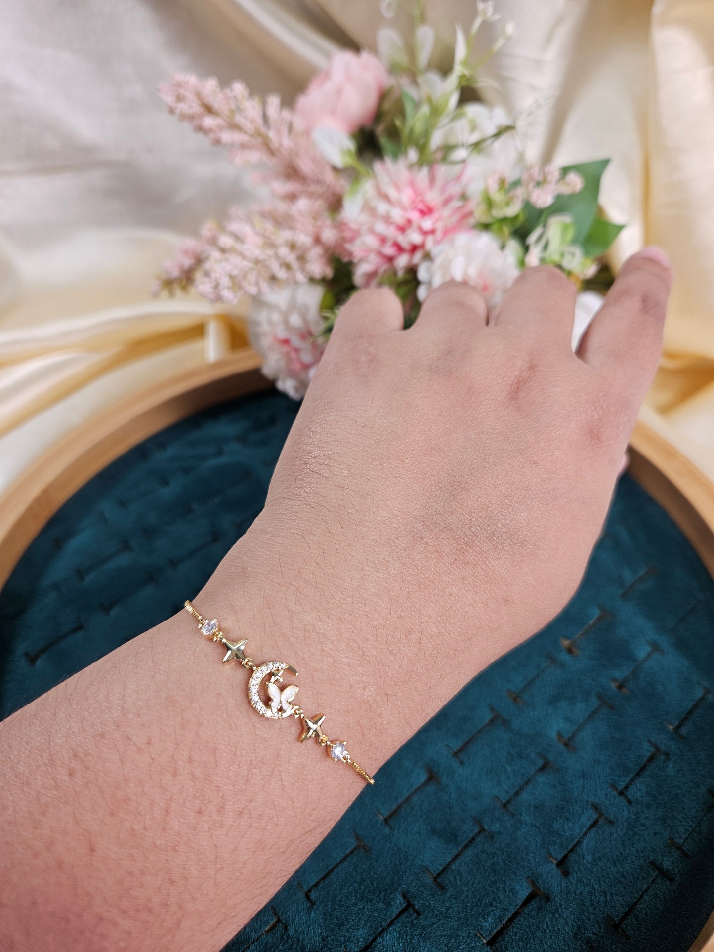 Blossom Diamond Lookalike Tennis Bracelet