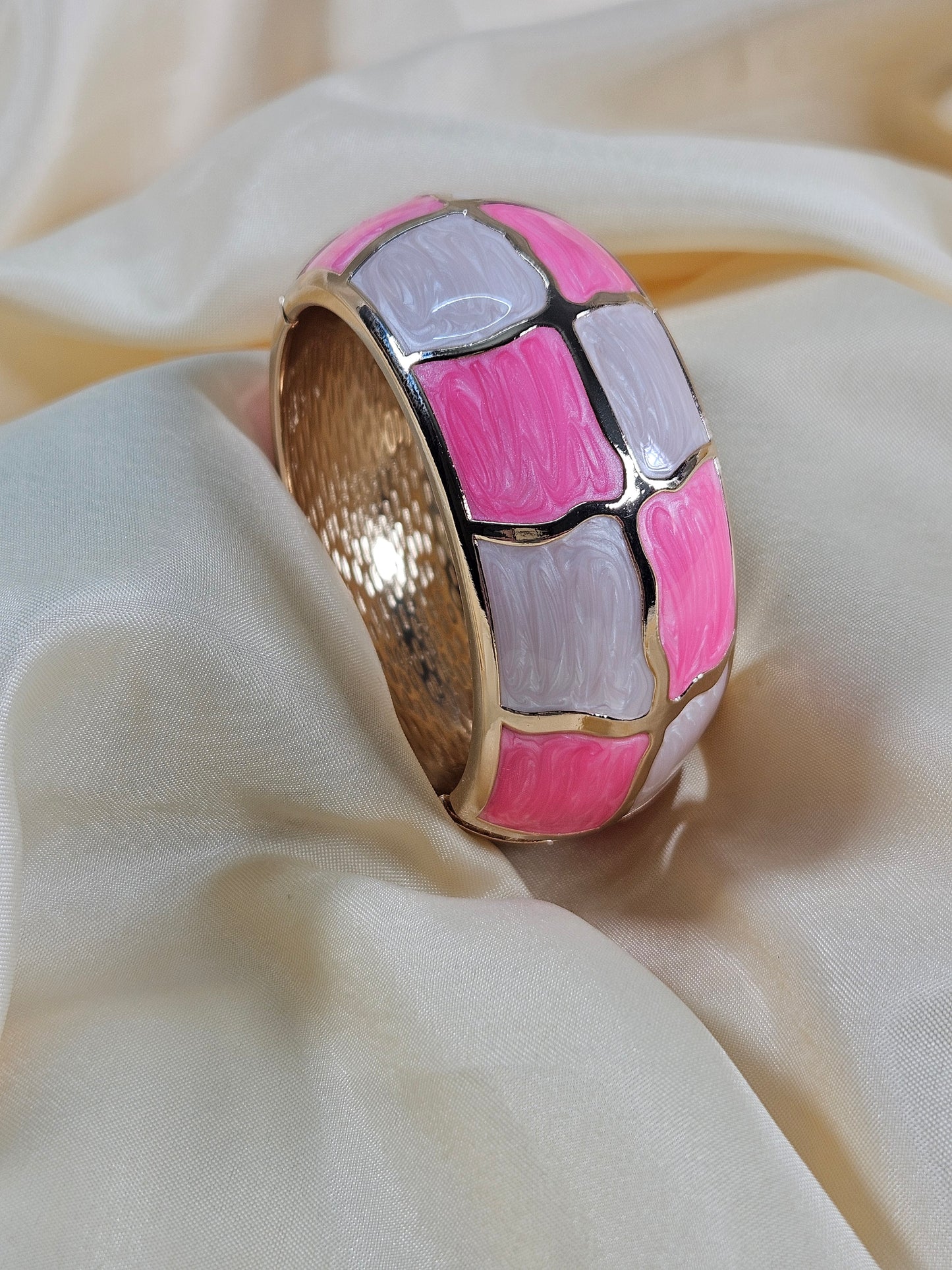 Deniz Luxury Enamel Bracelet – Openable Size 2.2–2.8 | Waterproof, Sweat-Proof, Hypoallergenic, Anti Tarnish