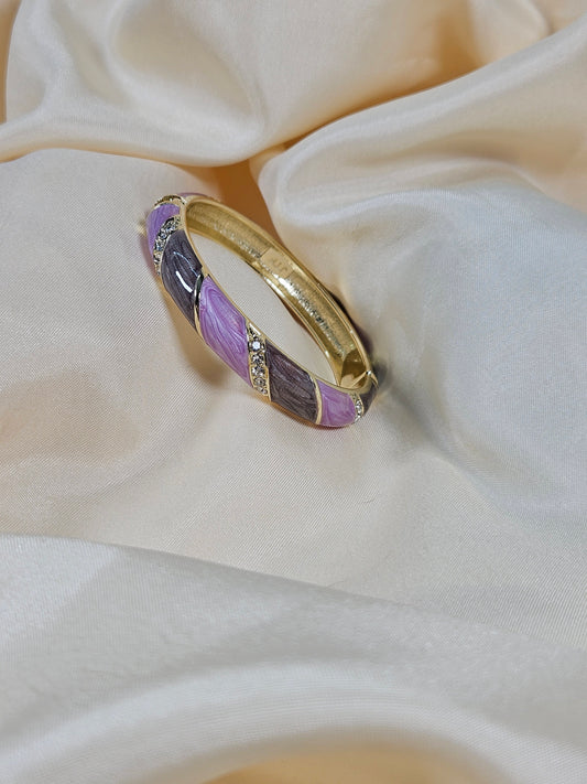 Beste Luxury Enamel Bracelet – Openable Size 2.2–2.8 | Waterproof, Sweat-Proof, Hypoallergenic, Anti Tarnish