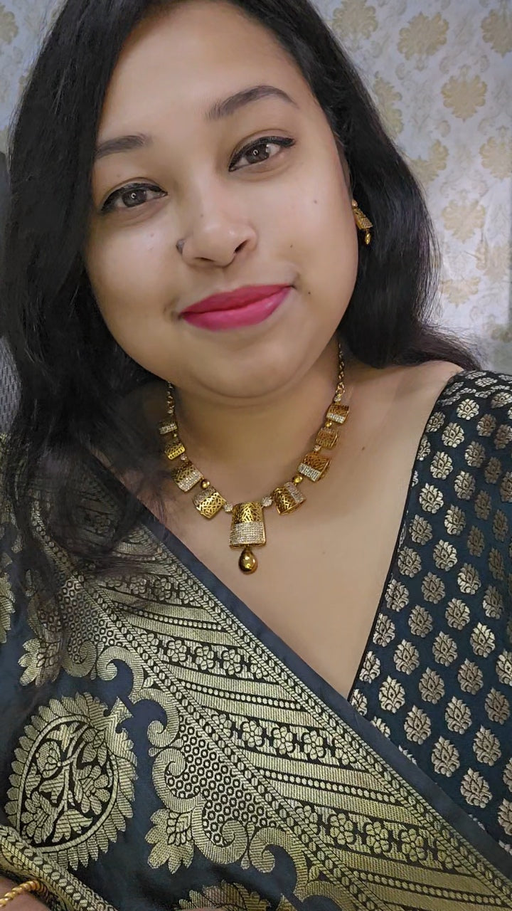 Komal Diamond Neckless Set