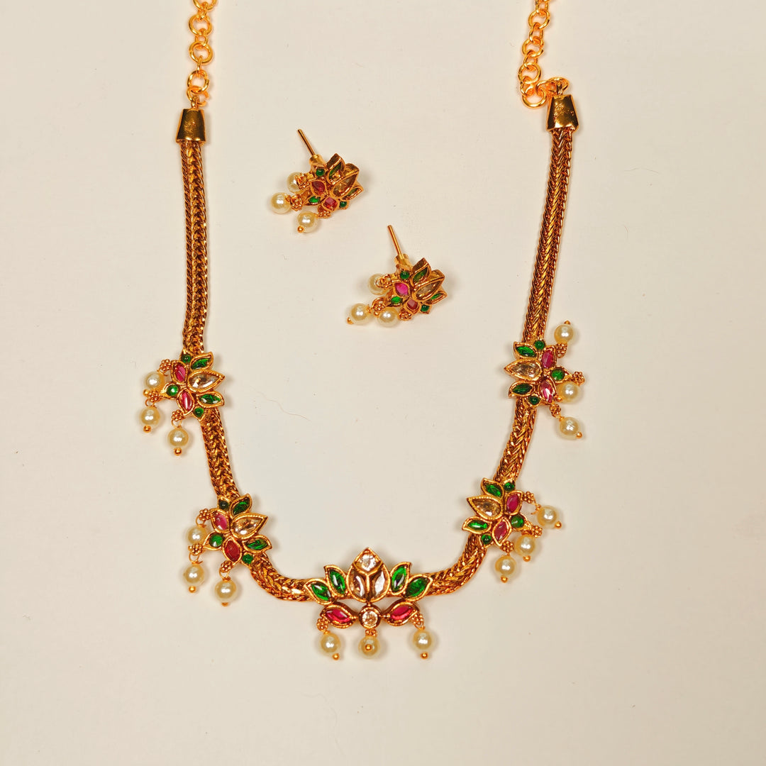 Phool Kamal Necklace Set