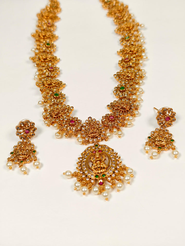 Mandakini Long Haram