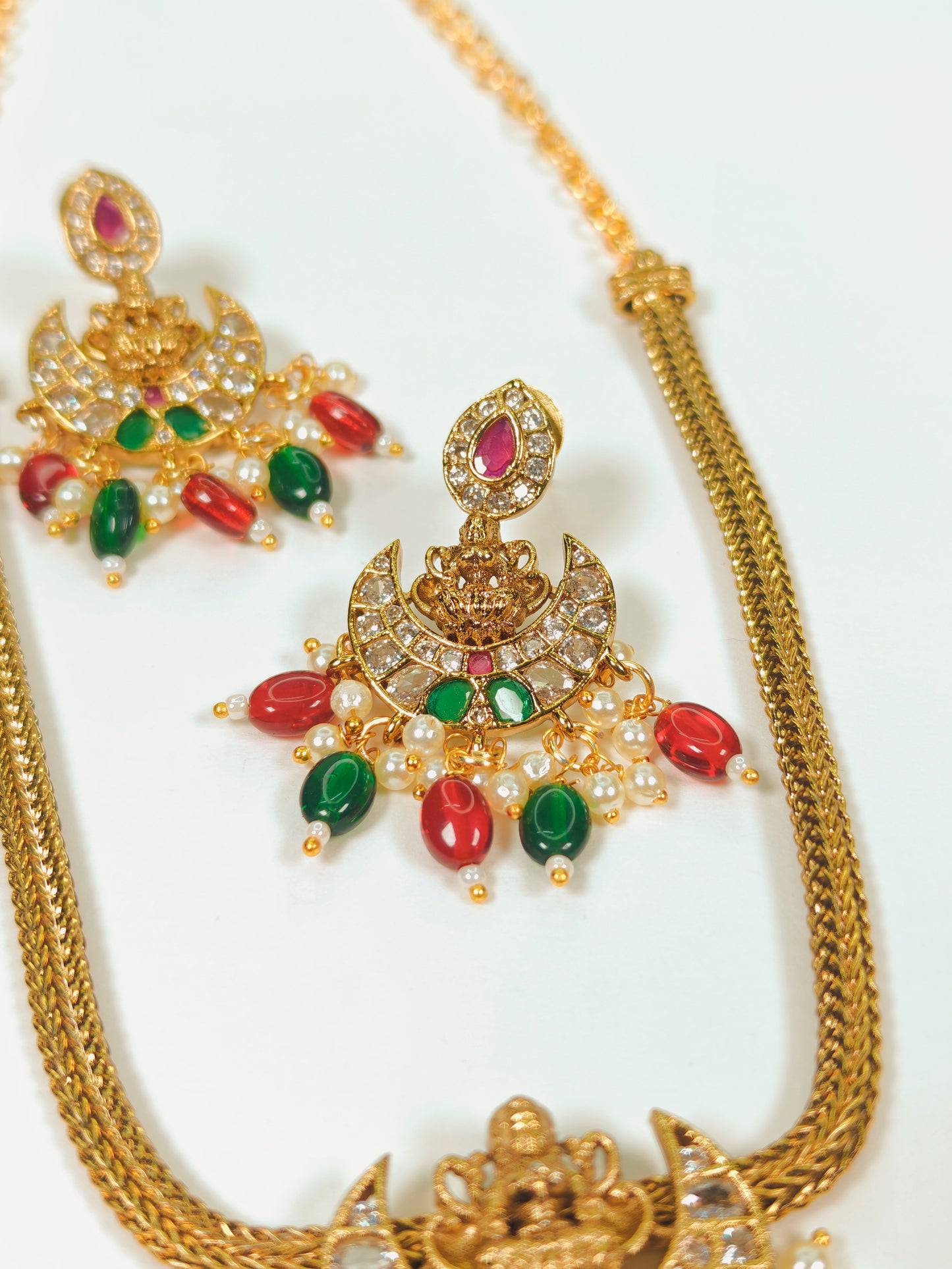 Jaanki Pendant Set