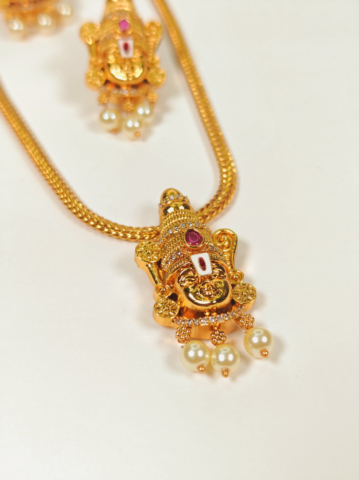 Venkateshwar pendant Set