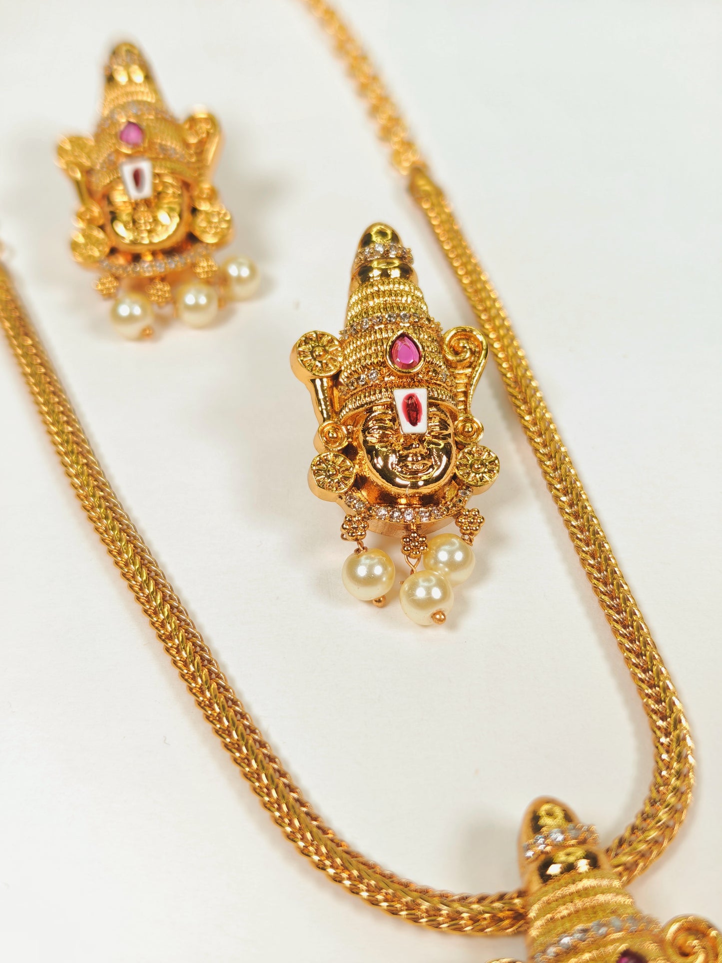 Venkateshwar pendant Set
