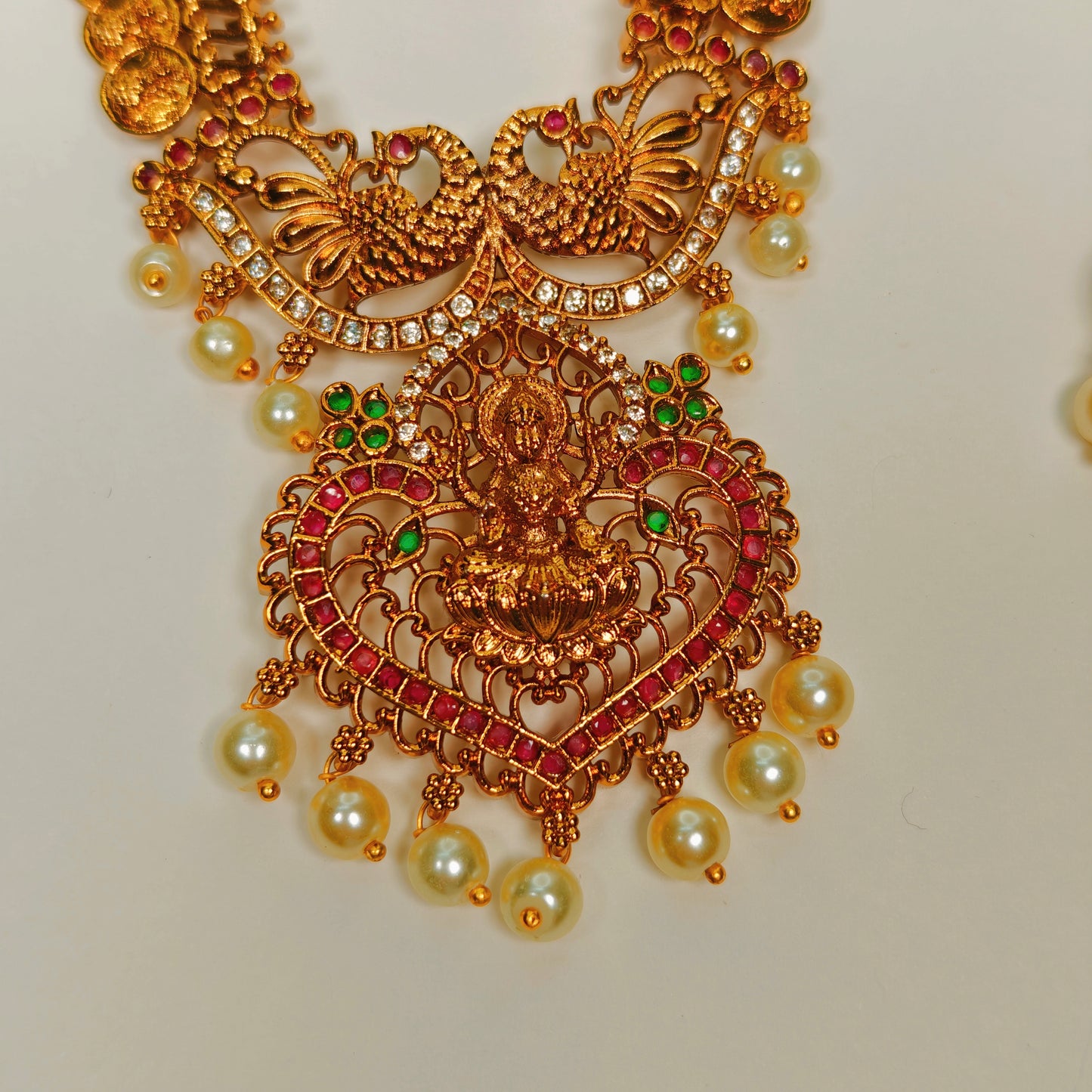 Skanda Necklace Set