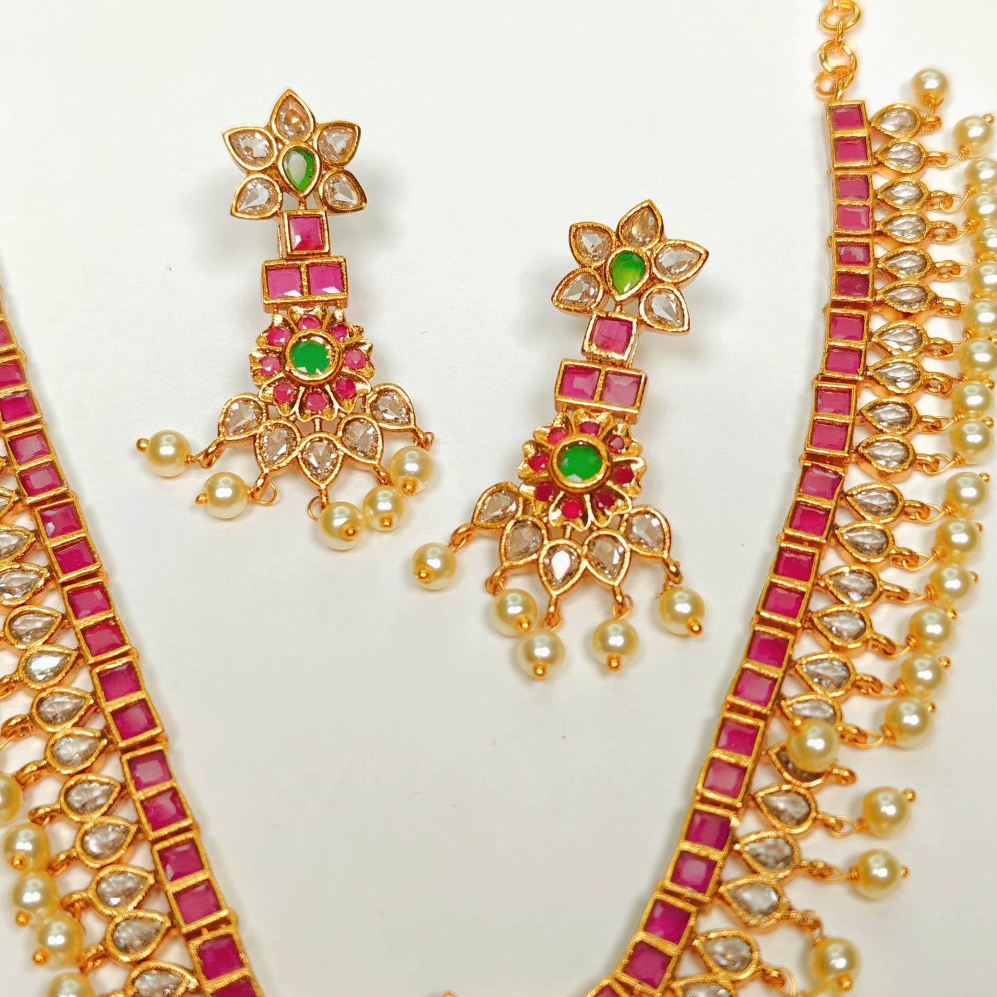 Vrinda Necklace Set