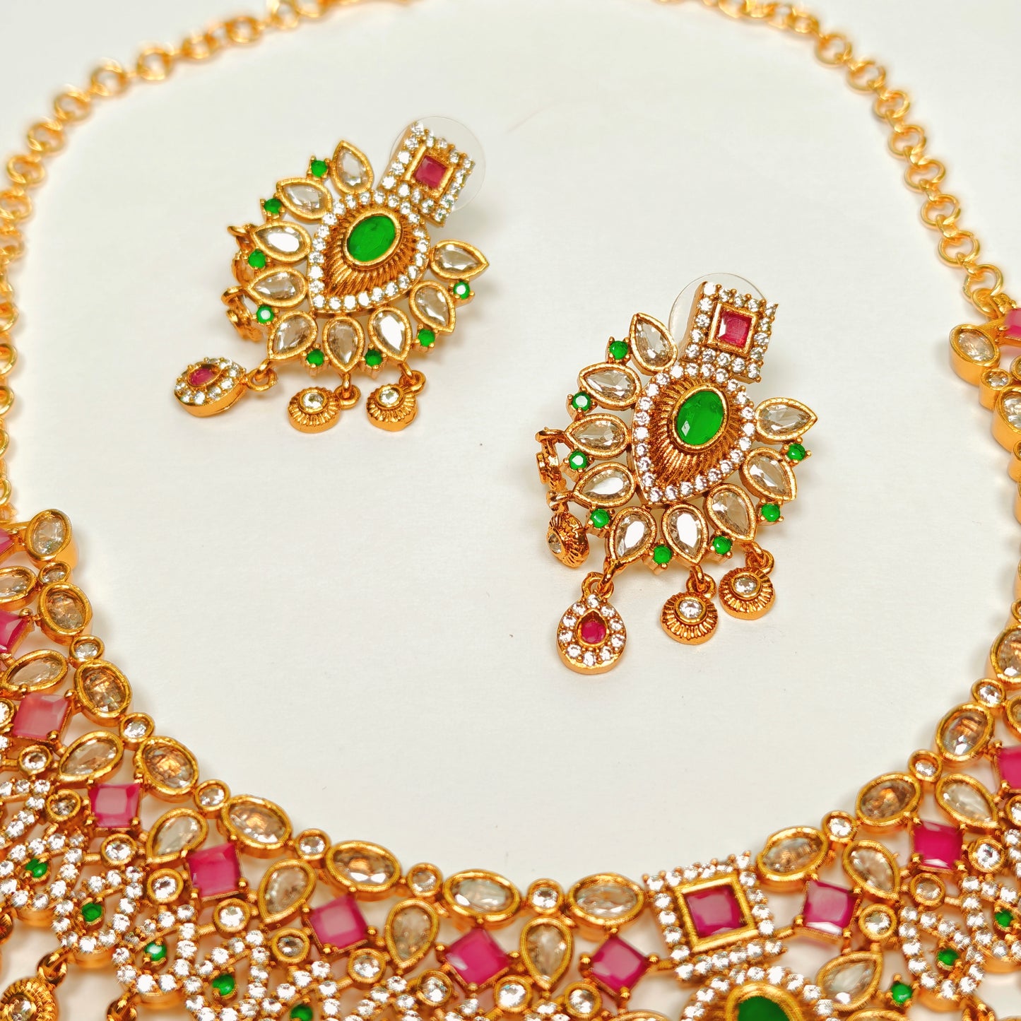 Aarmya Necklace Set