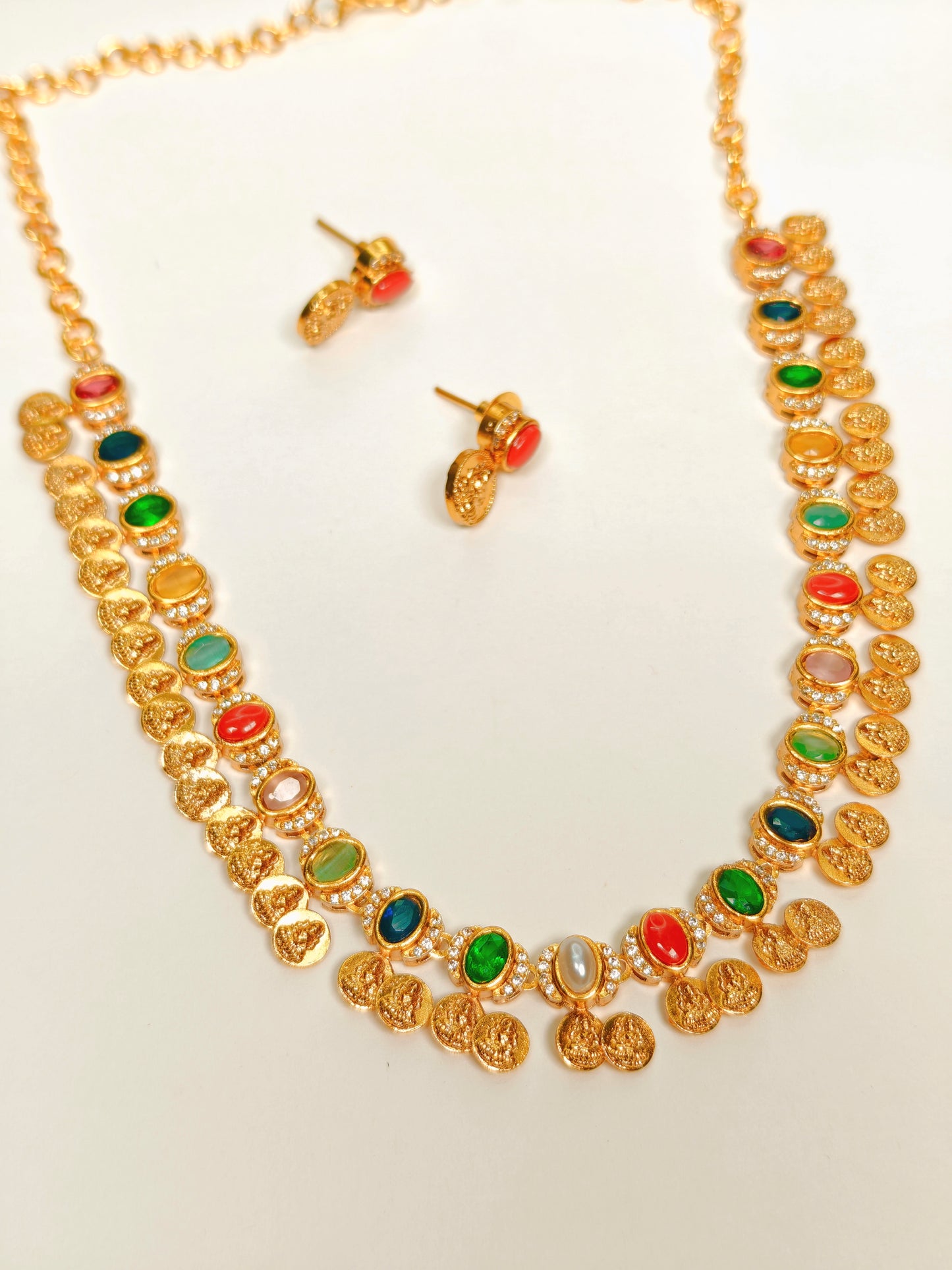 Aarya Necklace Set
