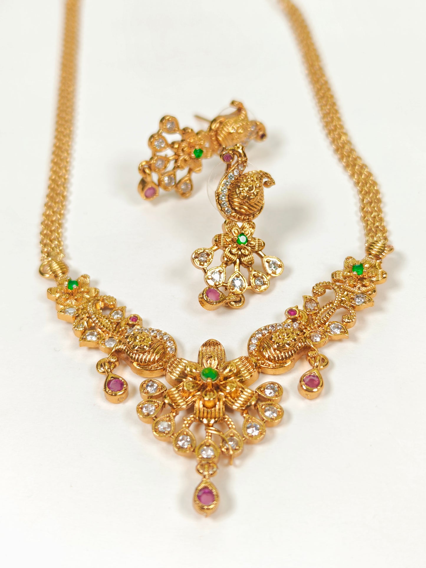 Tejaswi Choker Set