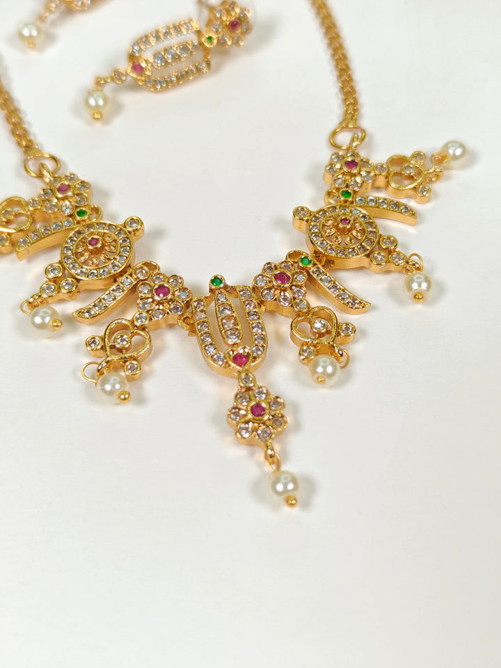 Aaishani Choker Set