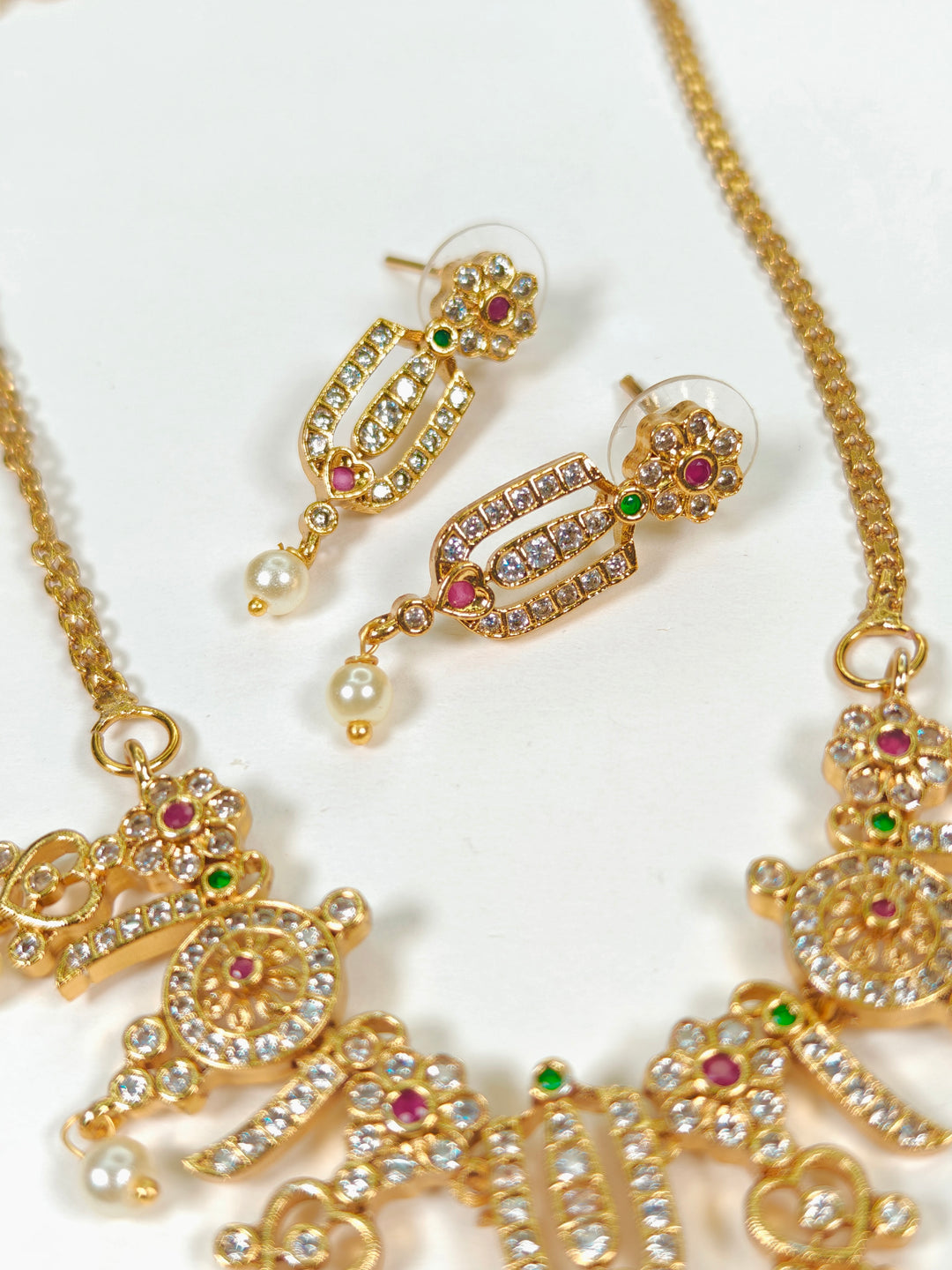Aaishani Choker Set