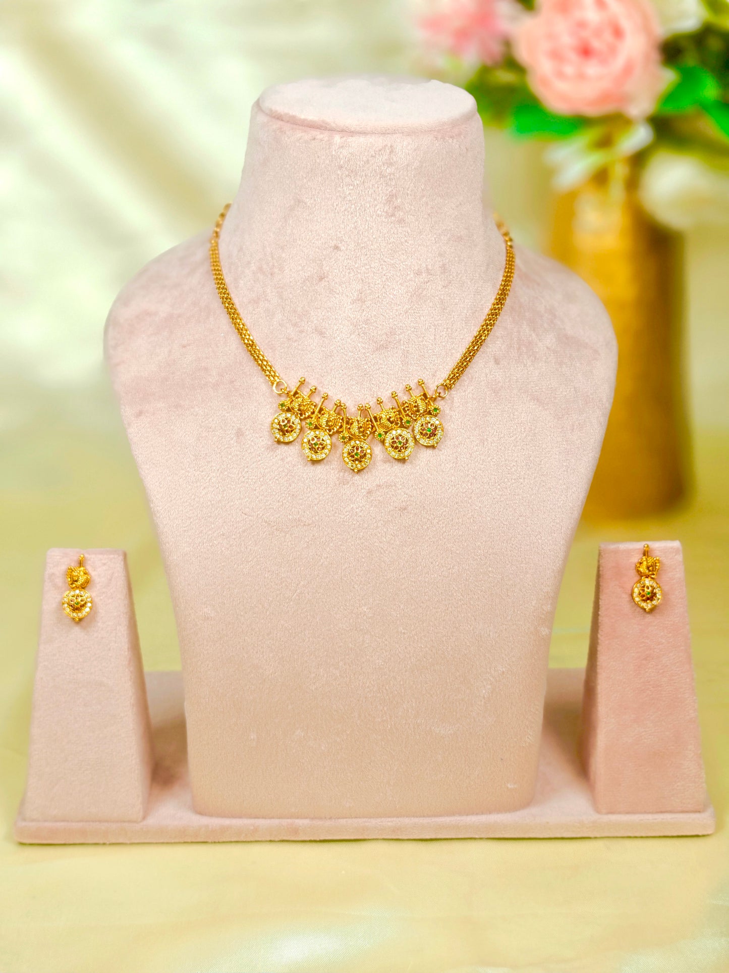 Nirvaani Choker Set