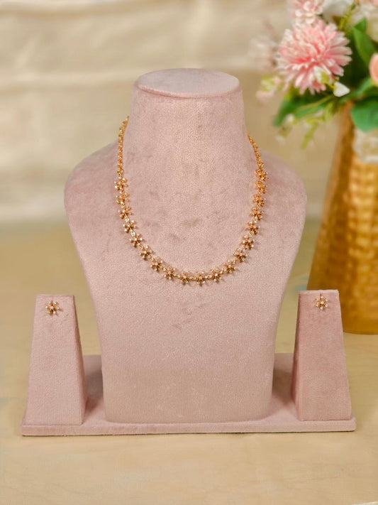 Vineeta Necklace Set