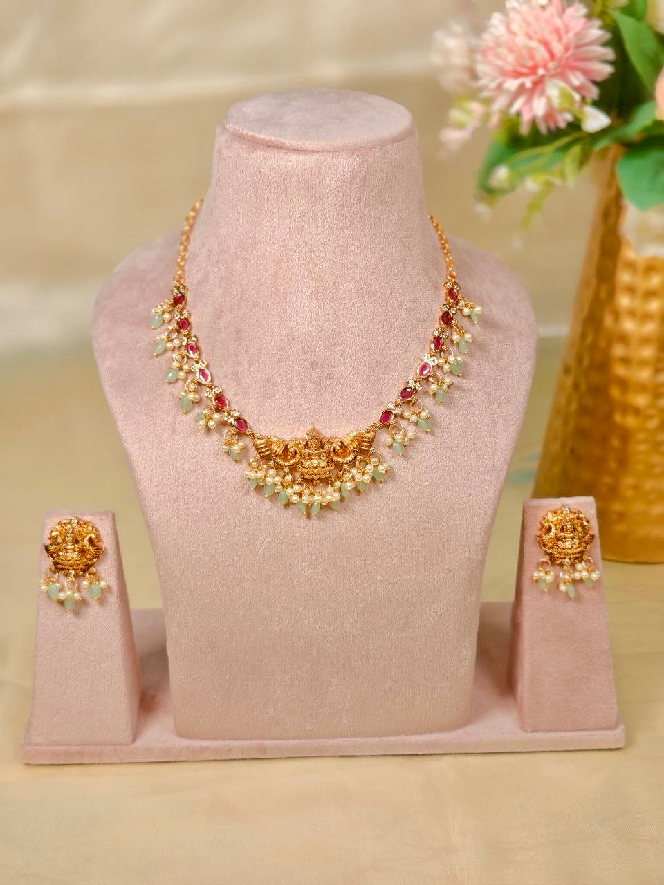 Chandrika Necklace Set