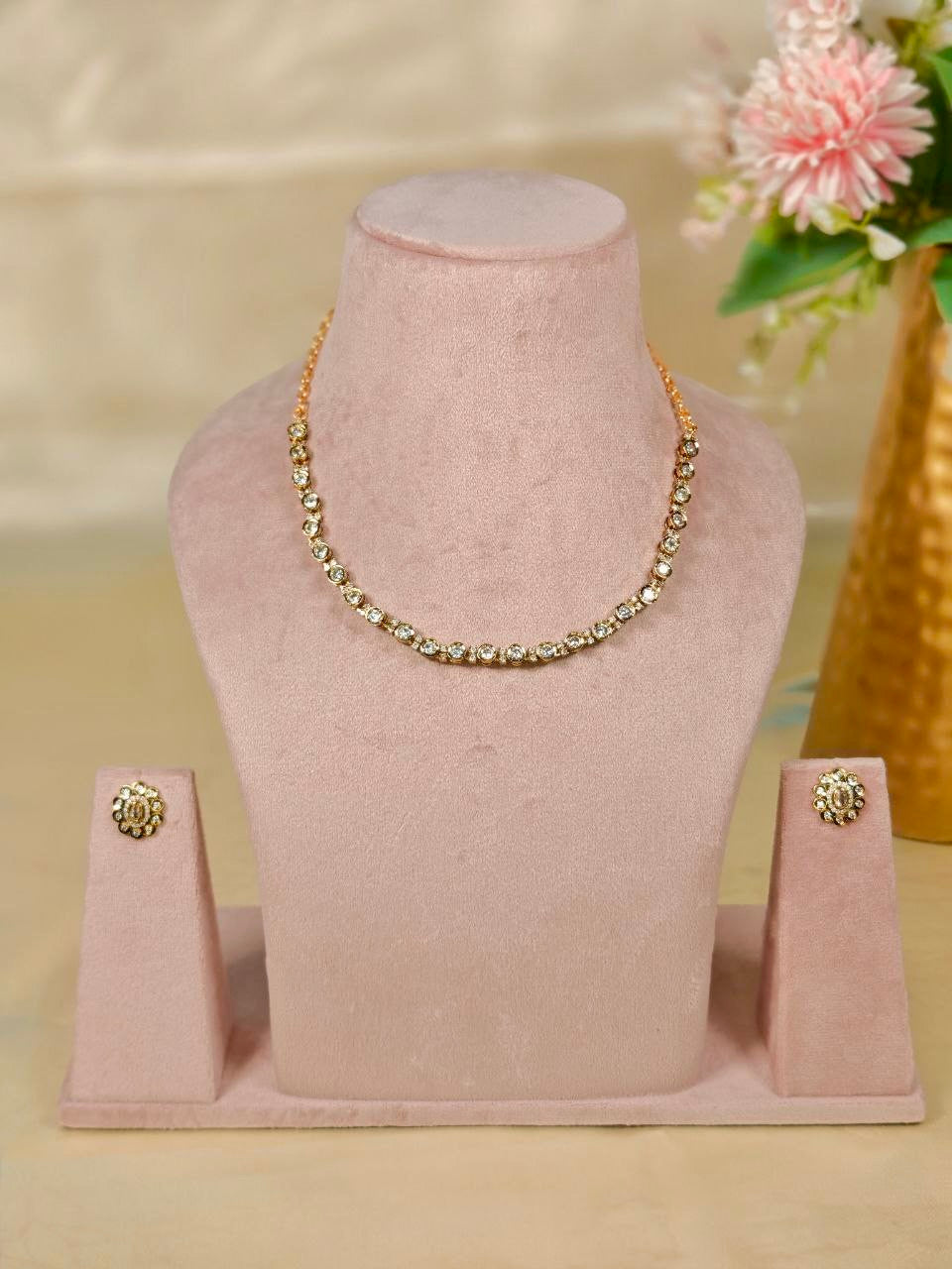 Anugya Necklace Set
