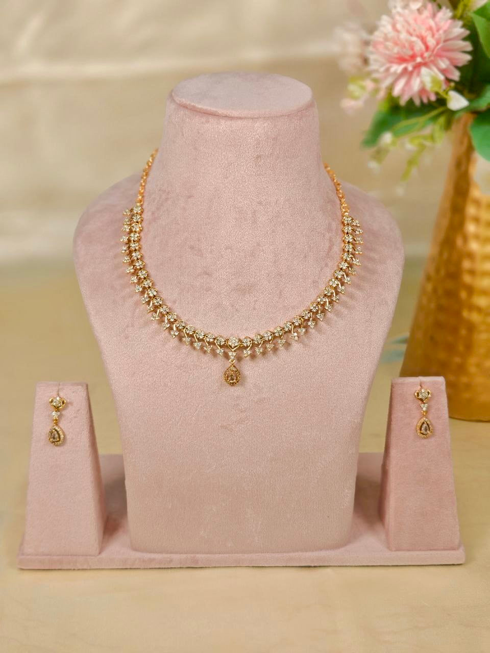 Kashmira Necklace Set