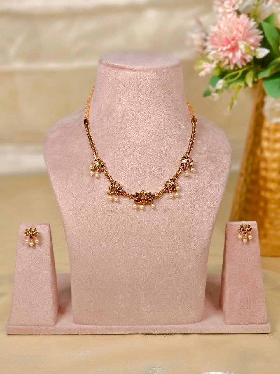 Phool Kamal Necklace Set