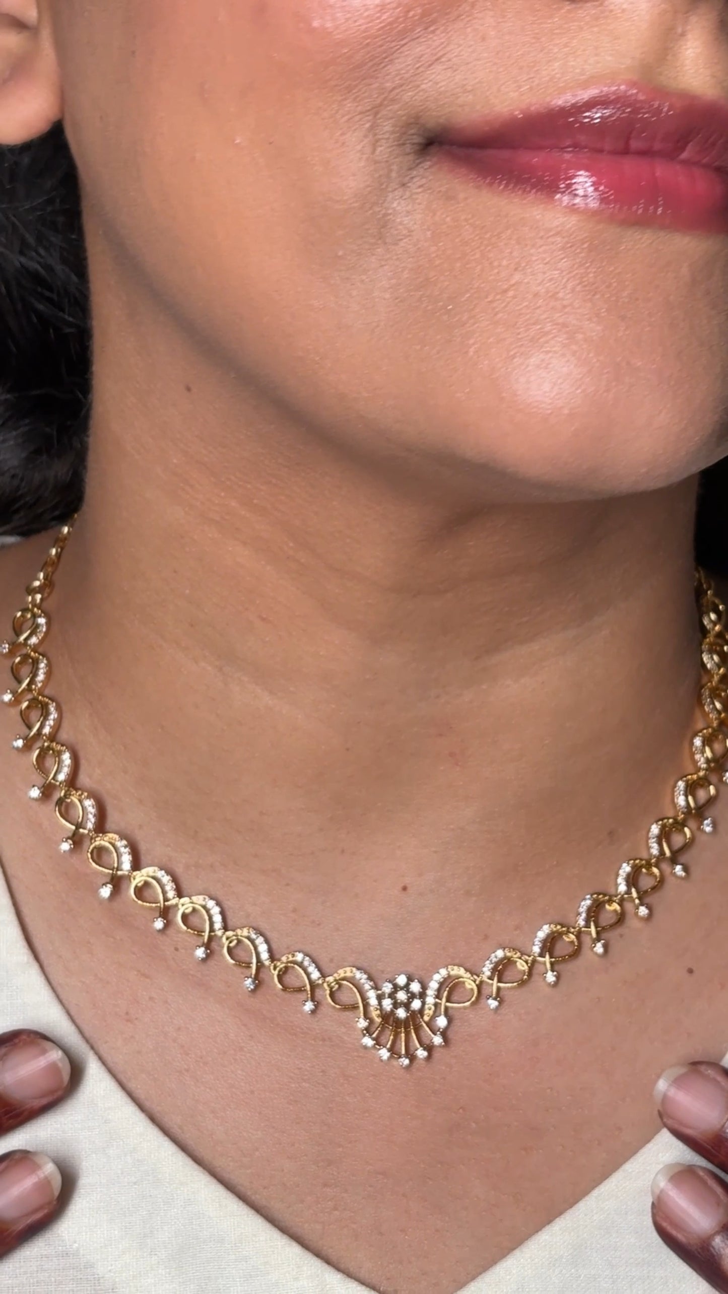 Mia Diamond Neckless Set