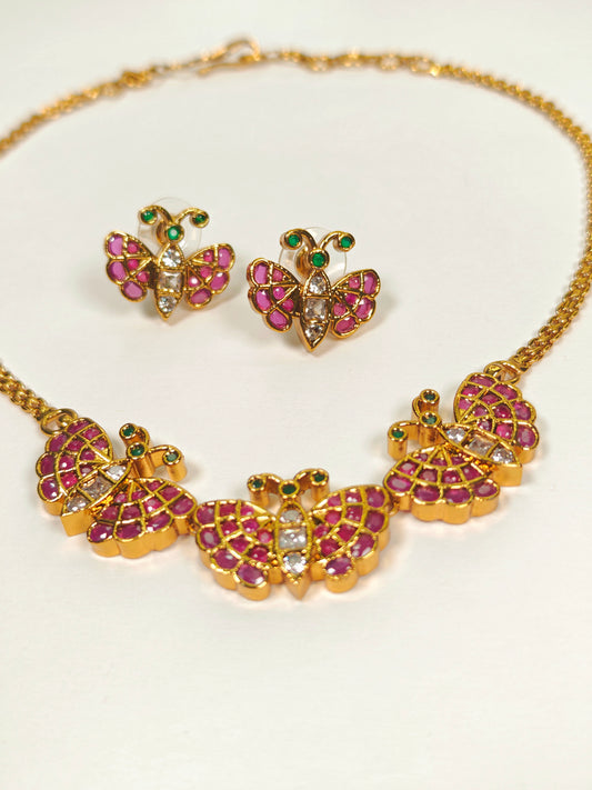 Priyam Necklace Set