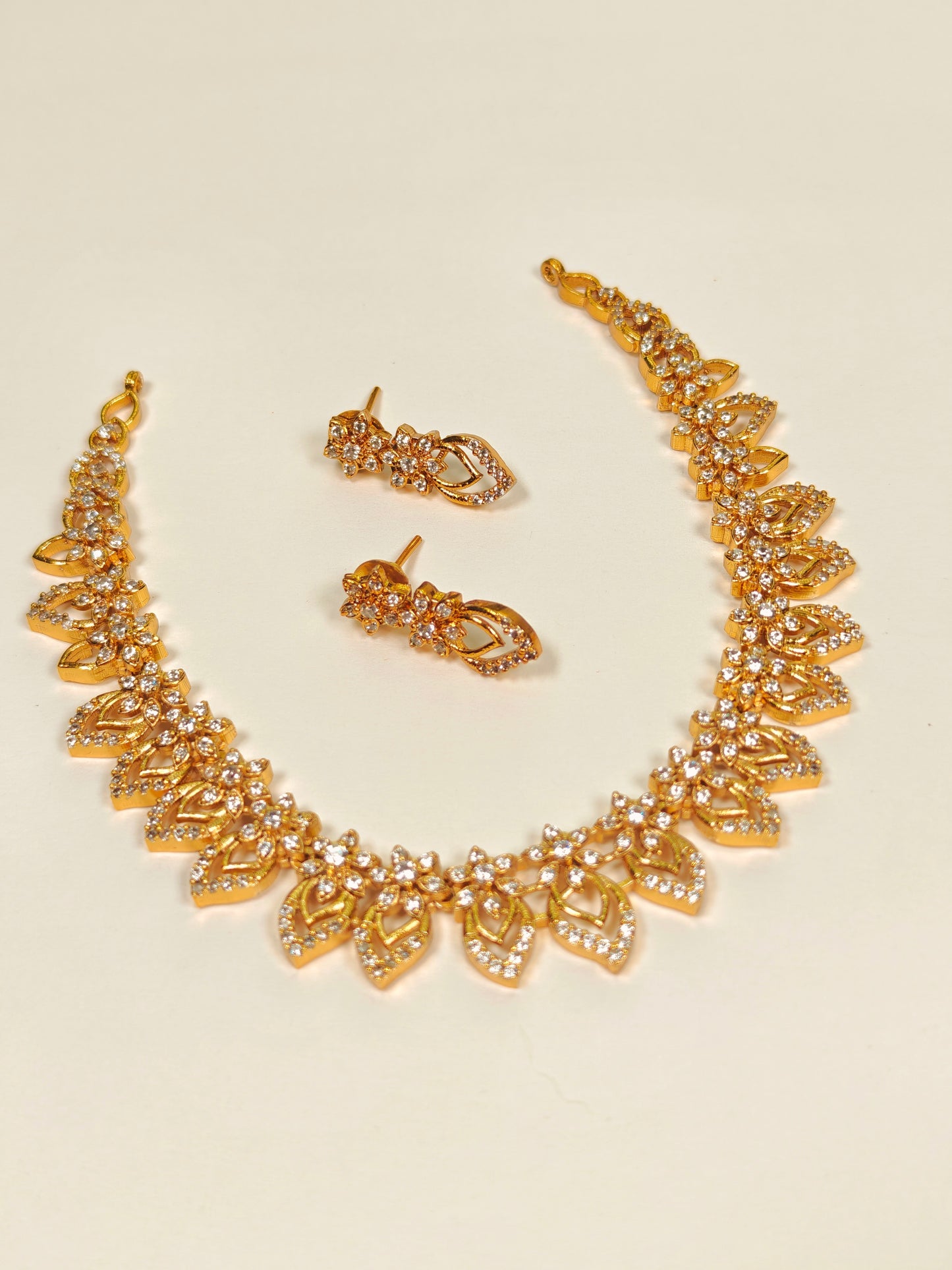 Kavita Necklace Set