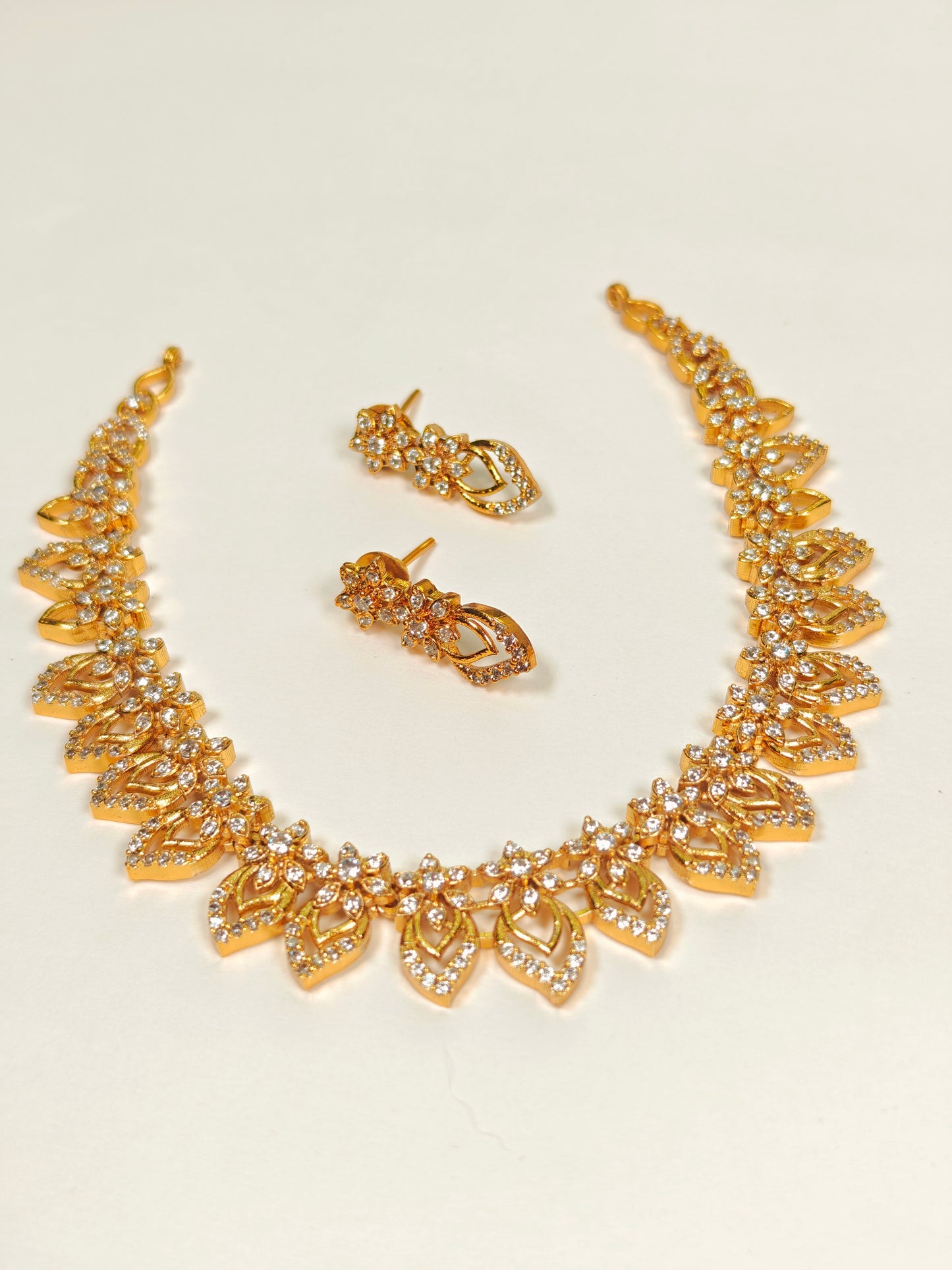 Kavita Necklace Set