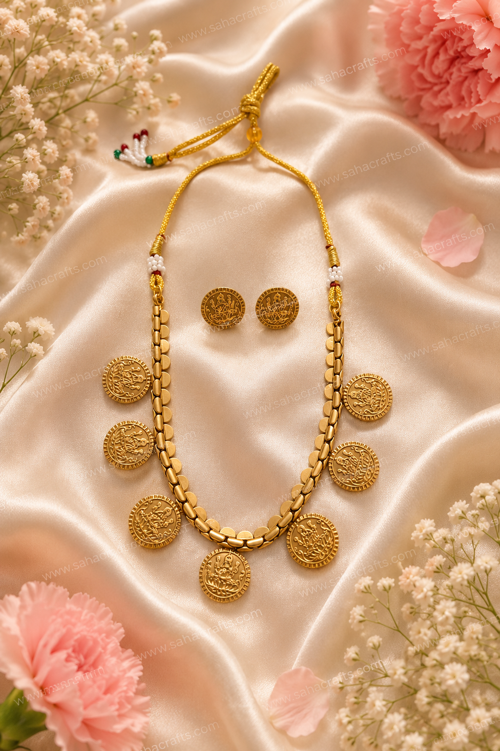Haripriya 2-in-1 Gold Neckless Set