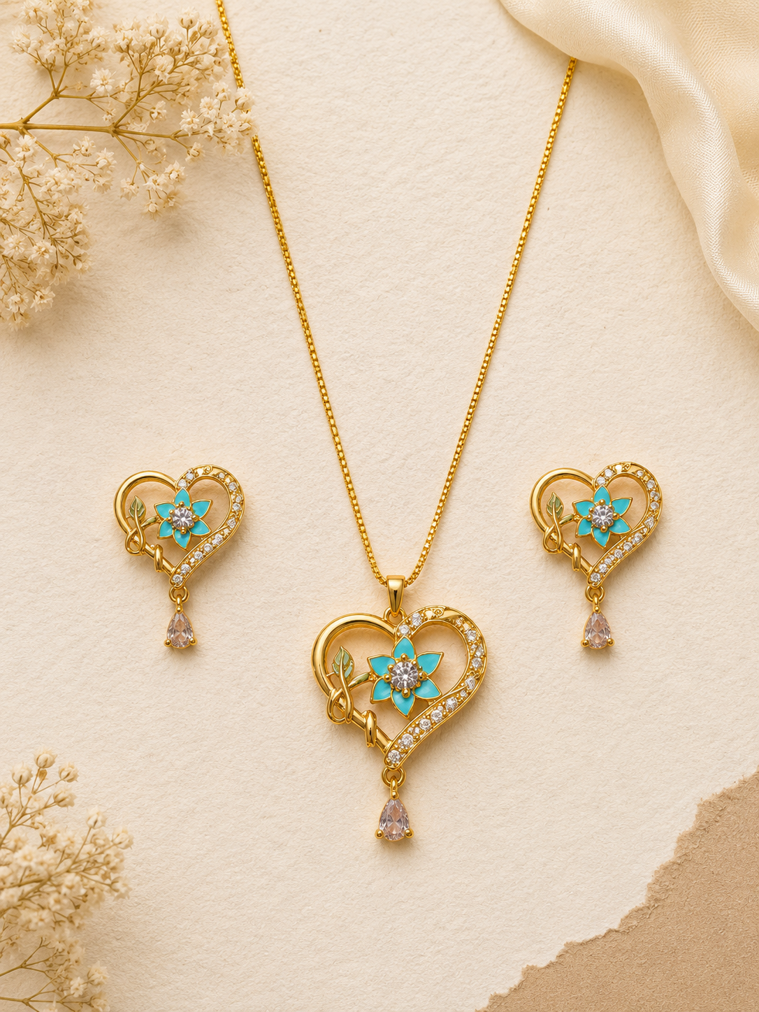 Preyashi Mint Pendant Set