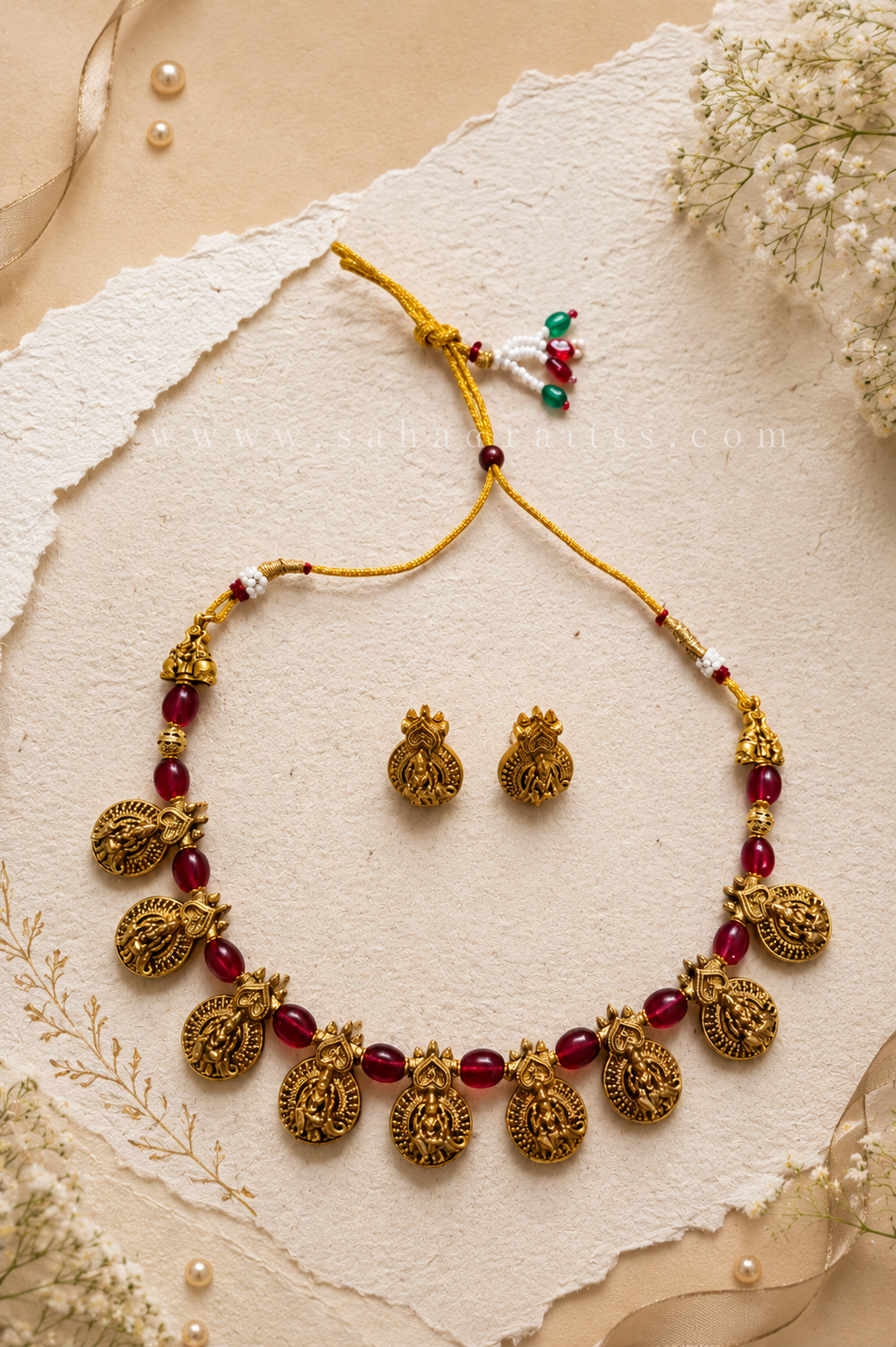 Siya Gold Neckless Set