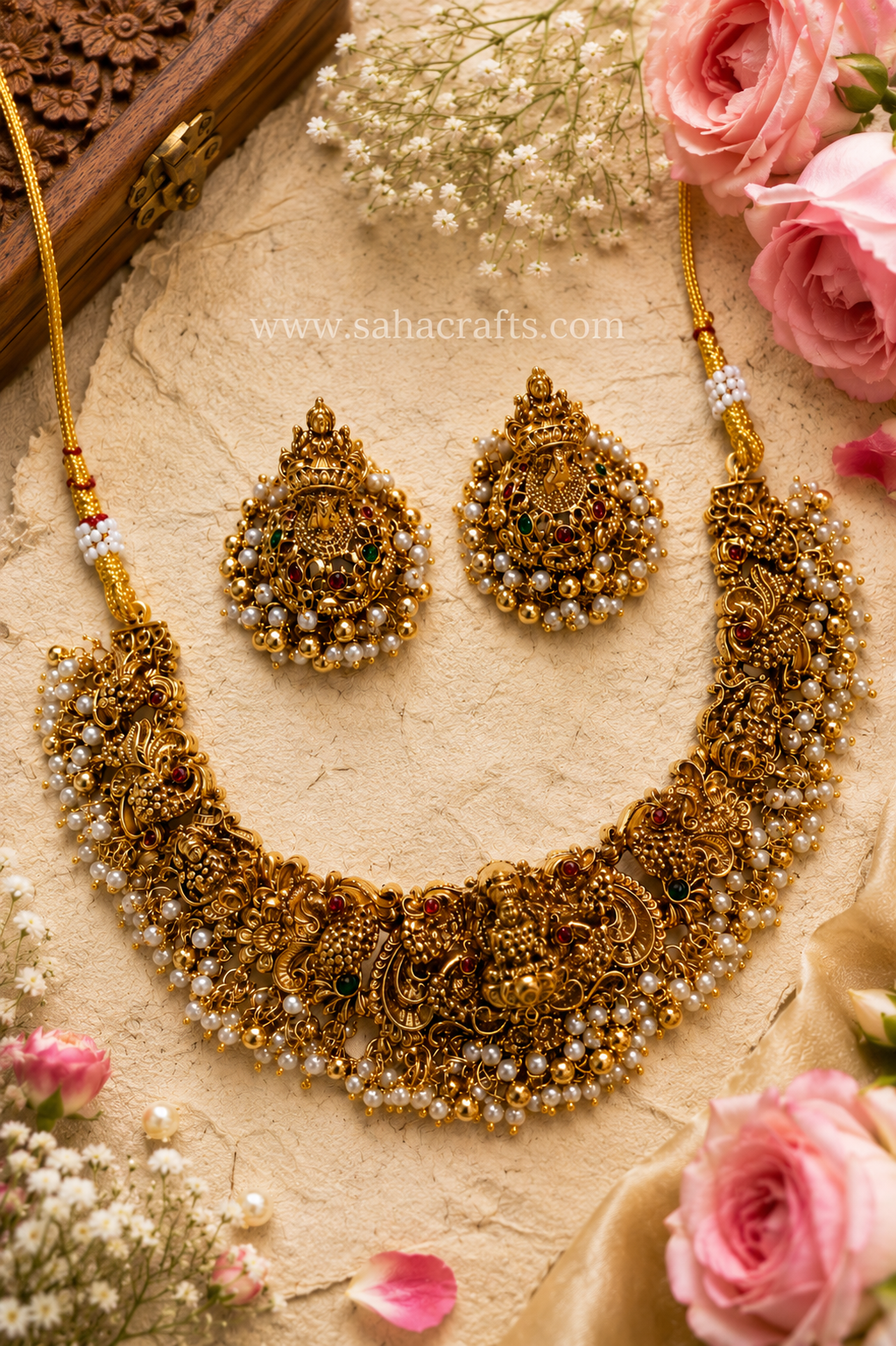 Bhagya Lakhsmi Gold 3D Neckless Set