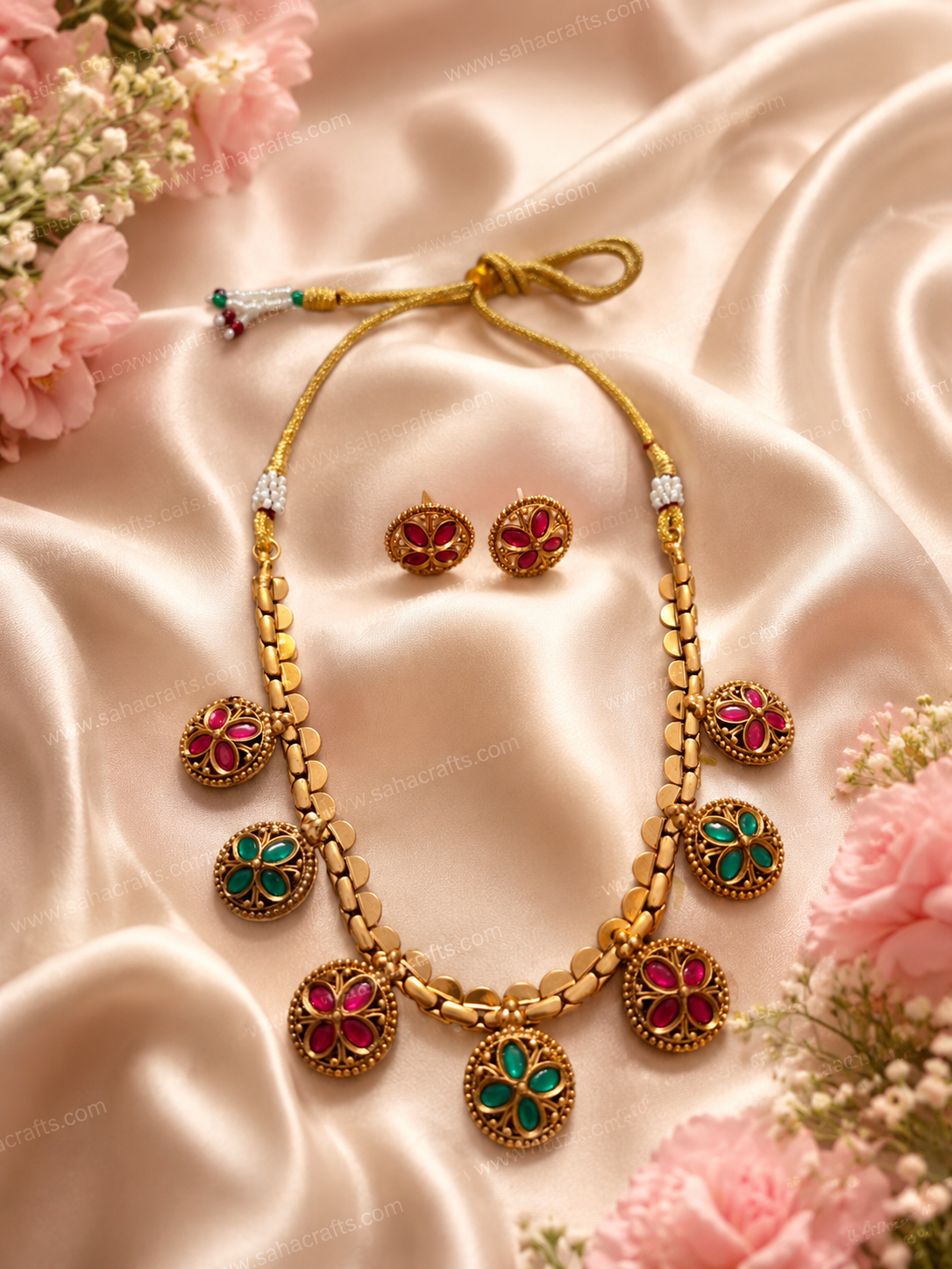 Haripriya 2-in-1 Gold Neckless Set