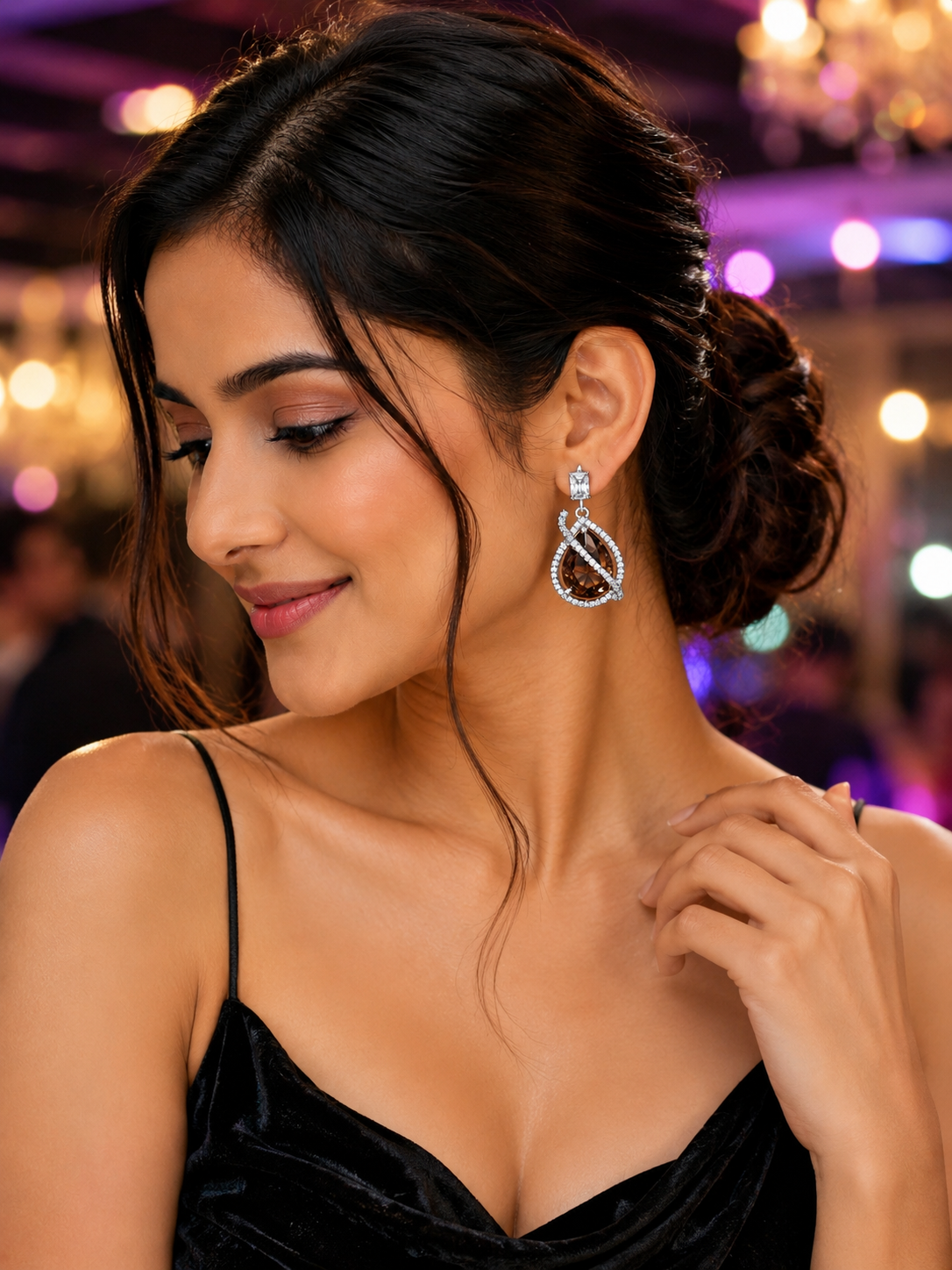 Daizy Honey & Diamond Earrings