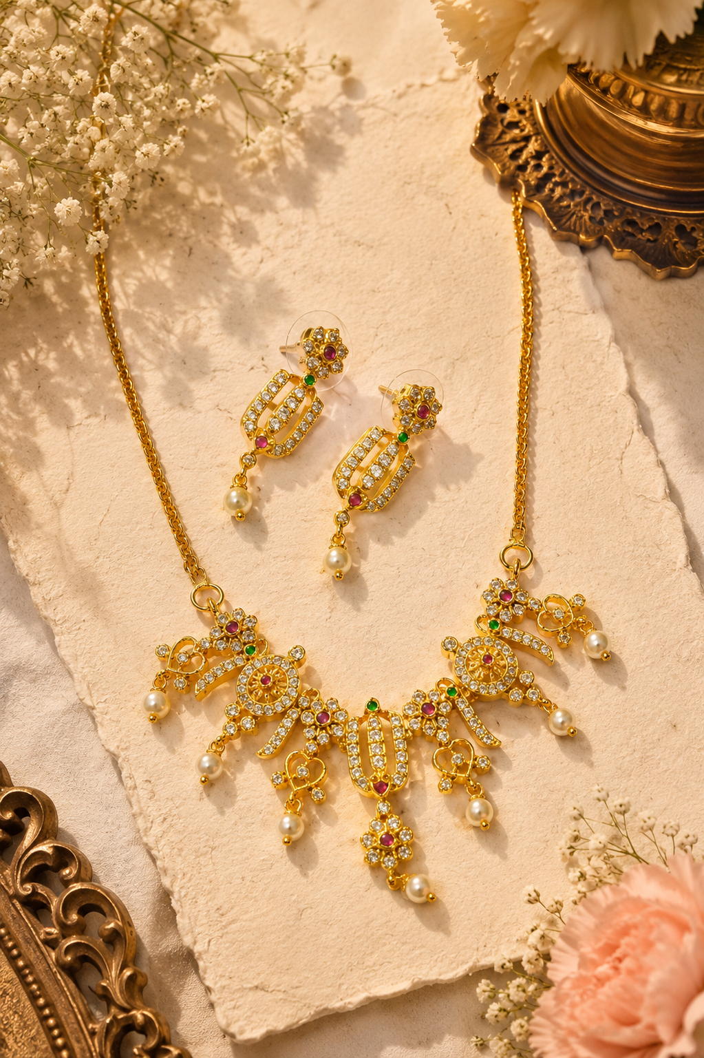 Aaishani Choker Set With Matching Earrings