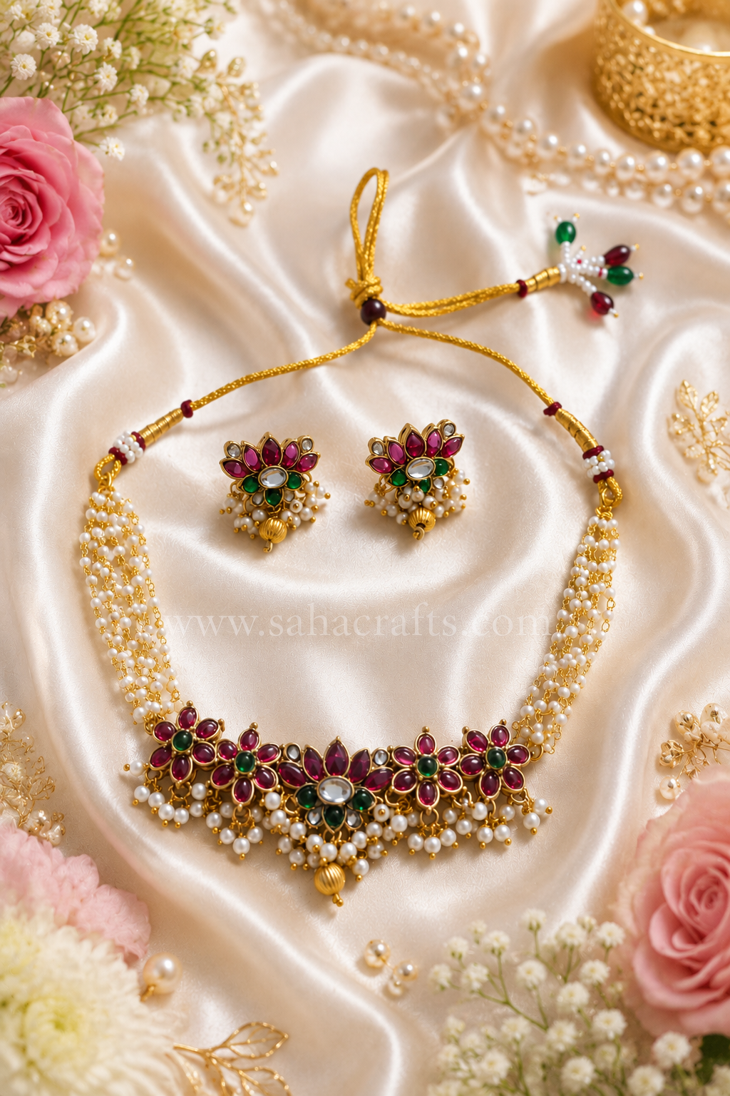 Prachi Gold Neckless Set