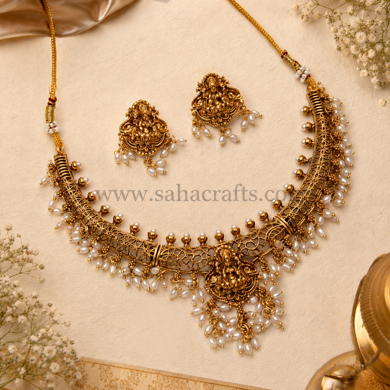 Narayani Lakhsmi Gold Neckless Set