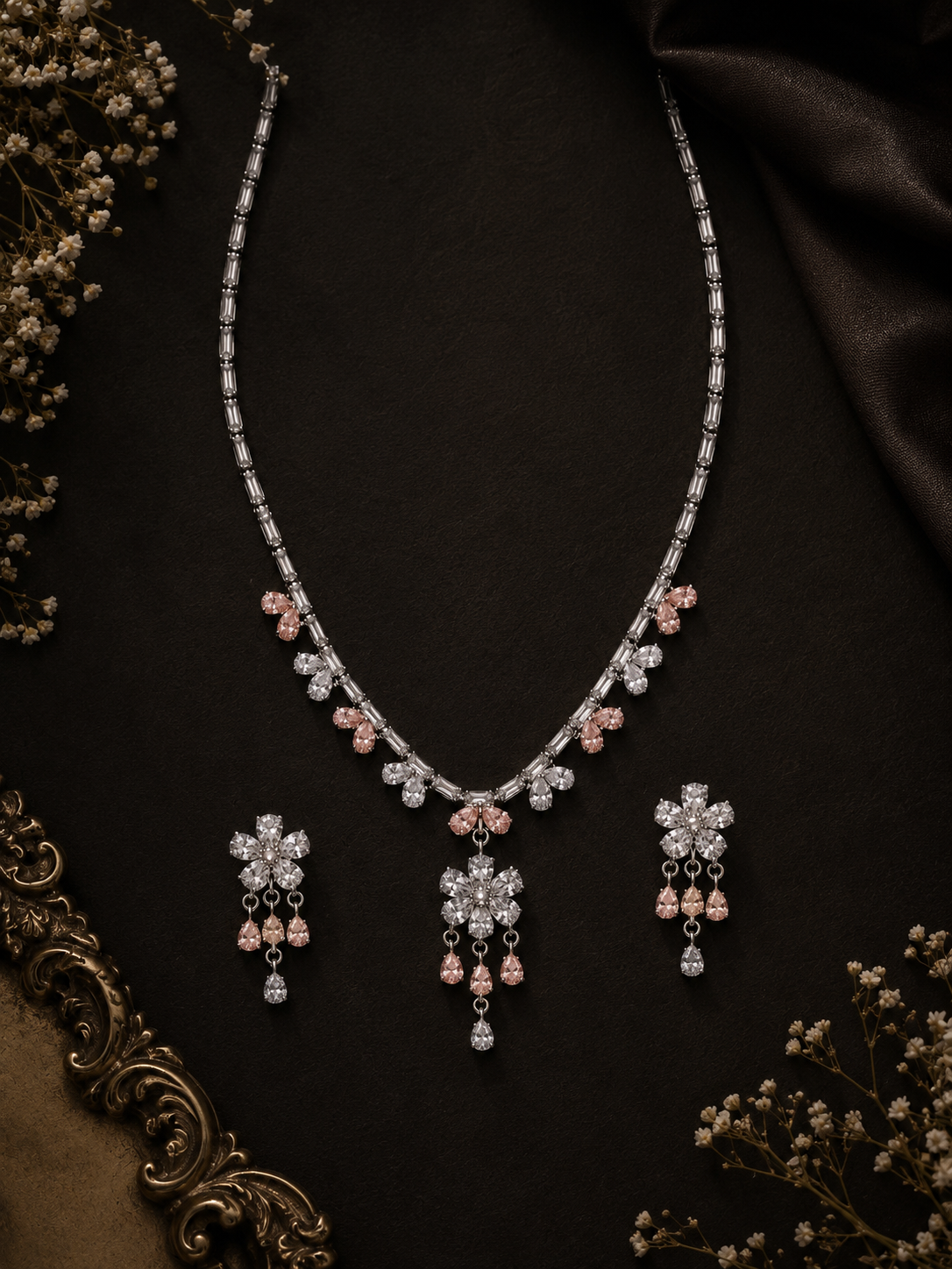 Raani Diamond Necklace Set
