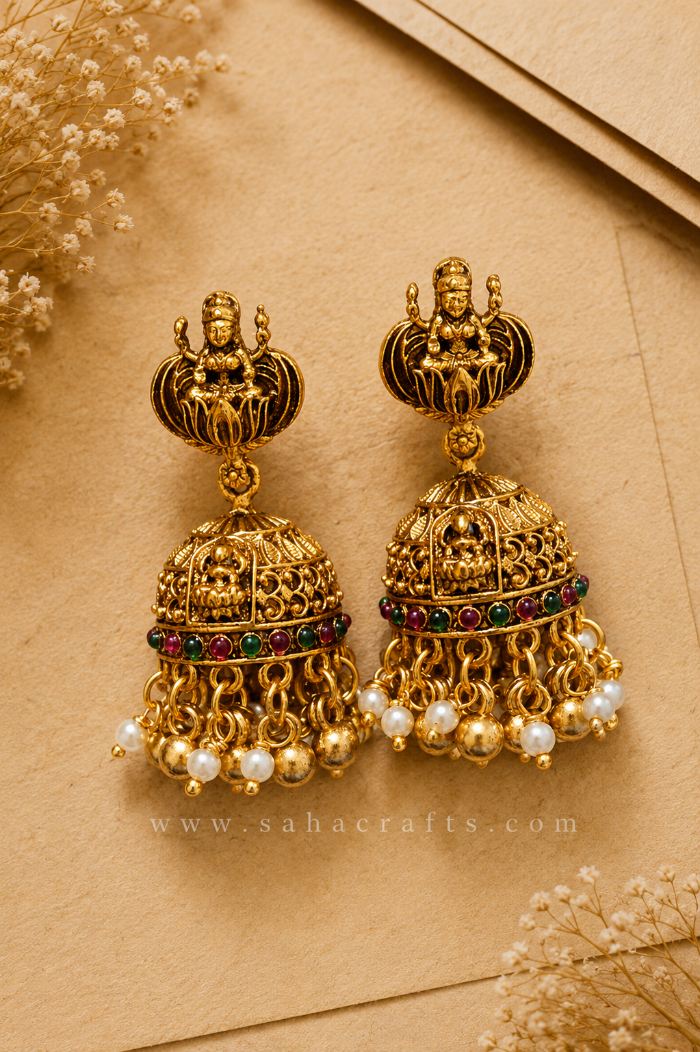 Maaya Gold Neckless Set