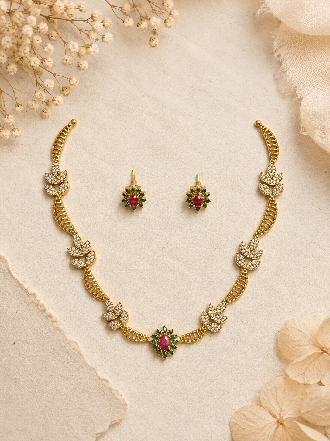 Girija Neckless Set