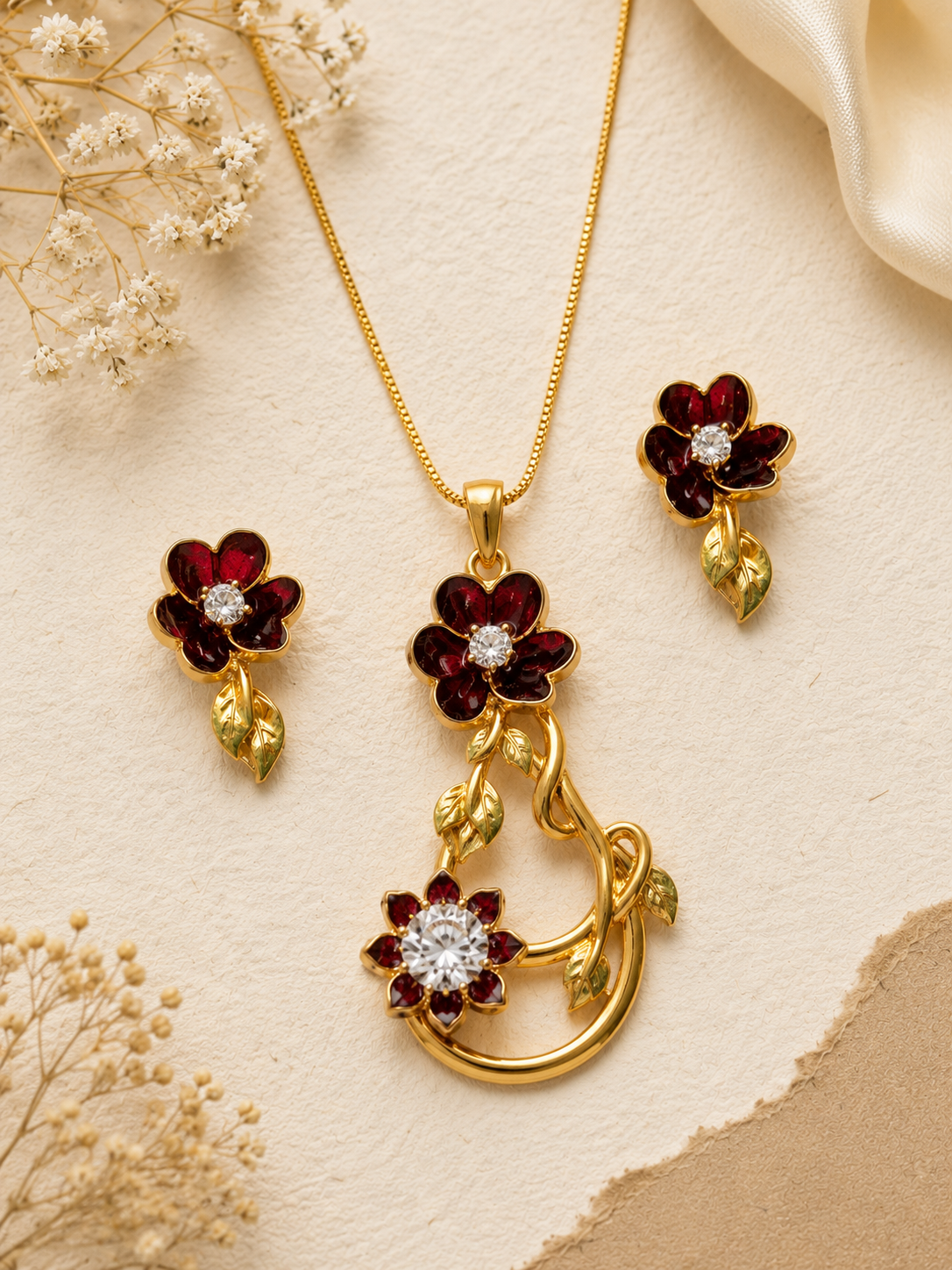 Siyaa Pendant Set