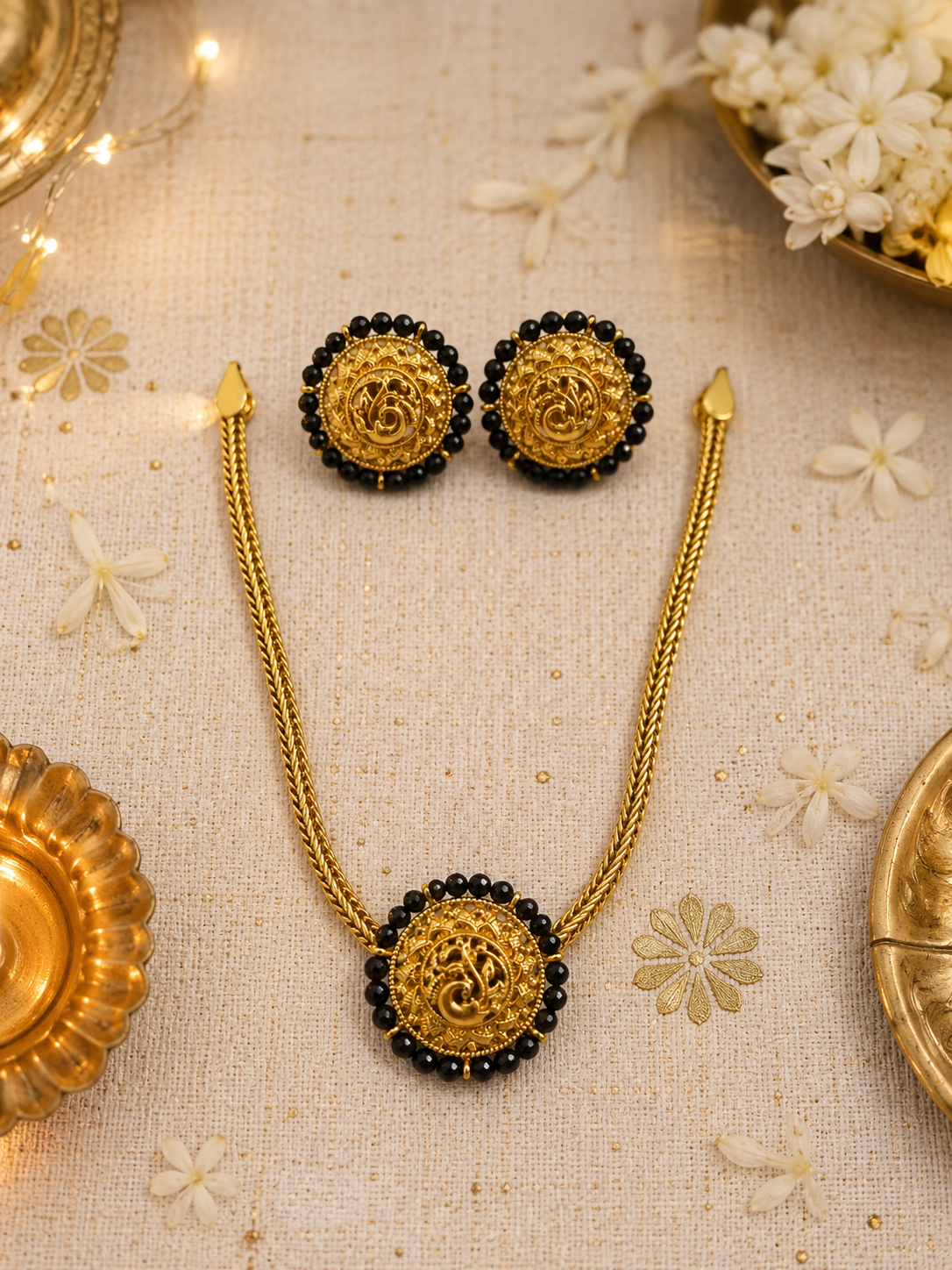 Meenakshi Black Choker Set
